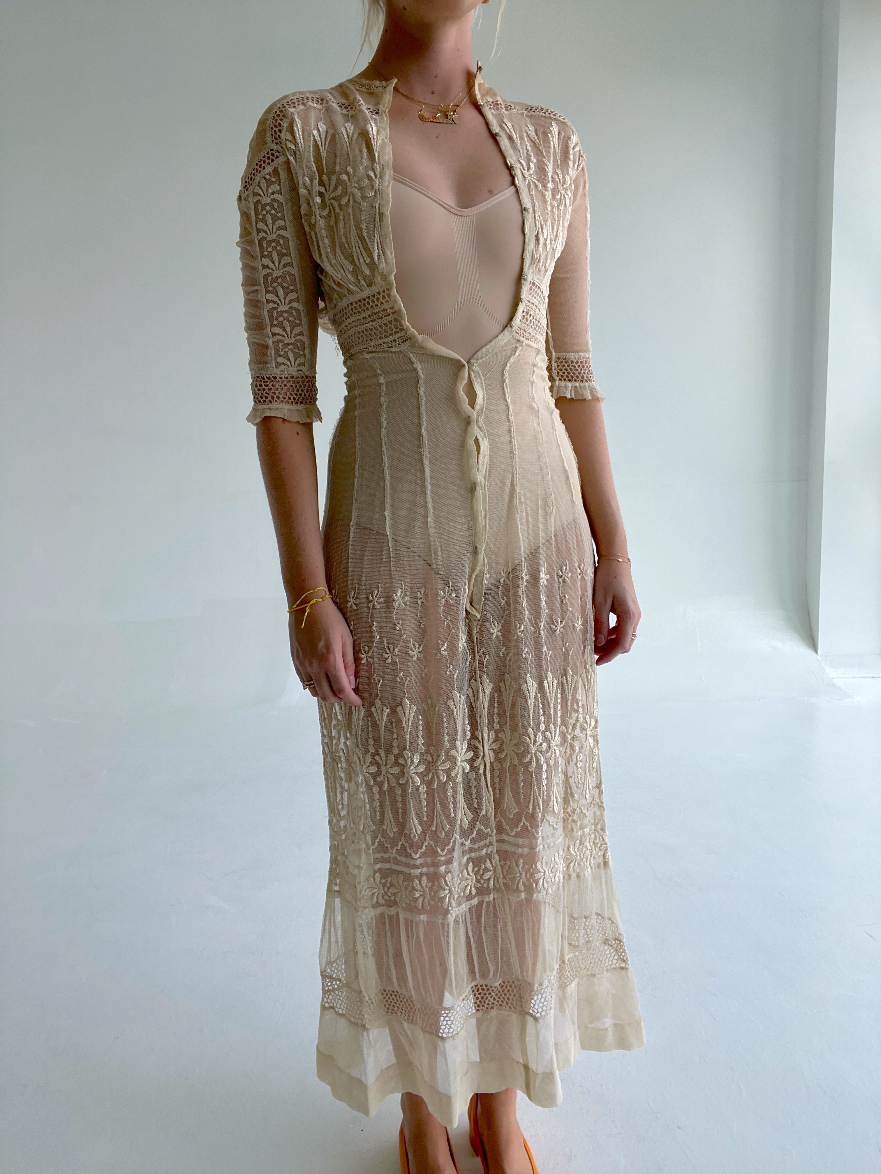 Edwardian Cream Embroidered Cotton Net Lawn Dress Eveliina Vintage Edwardian Cream Embroidered Cotton Net Lawn Dress Eveliina Vintage