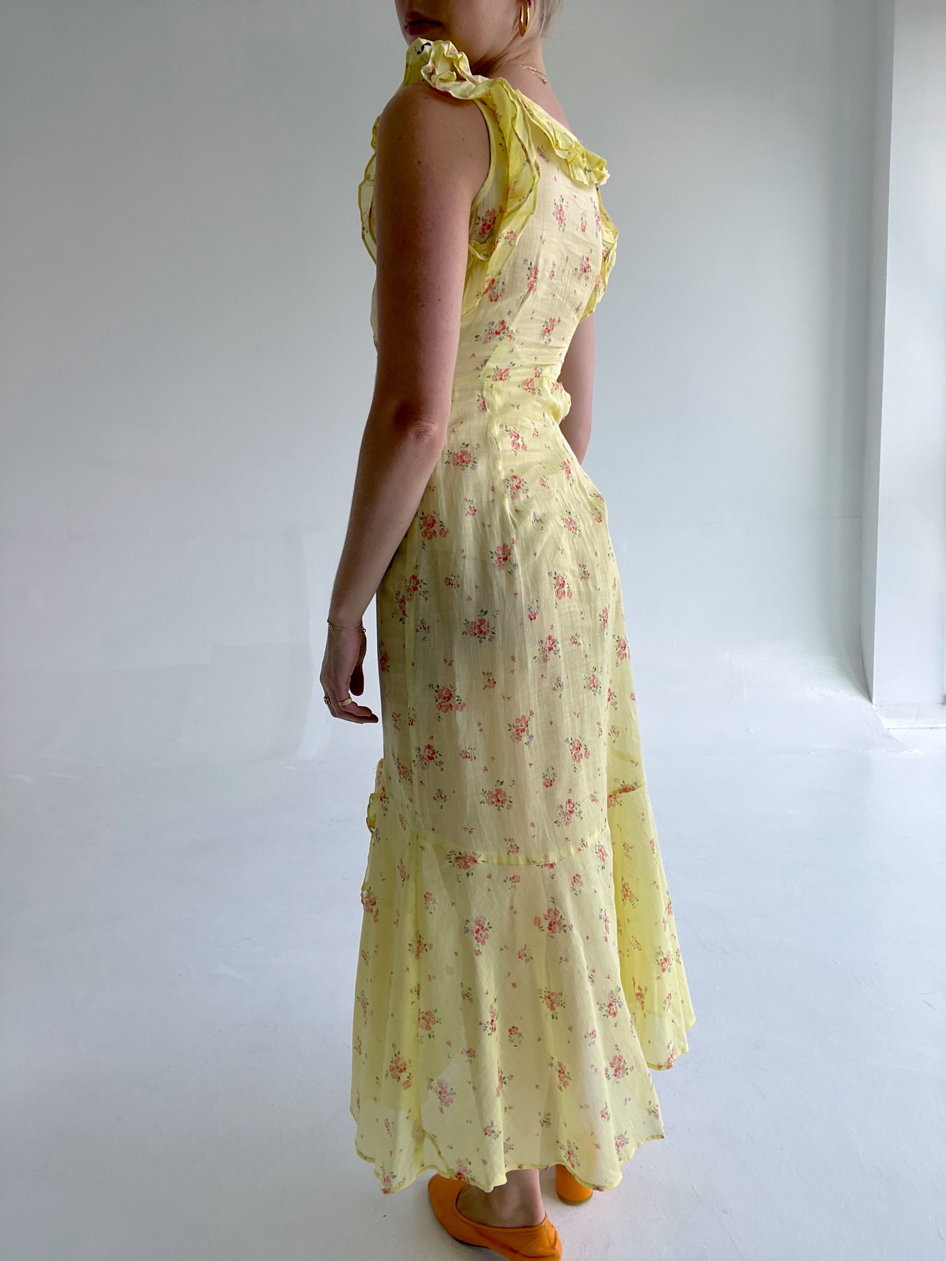 1930's Yellow Floral Print Ruffle Dress Eveliina Vintage 1930's Yellow Floral Print Ruffle Dress Eveliina Vintage