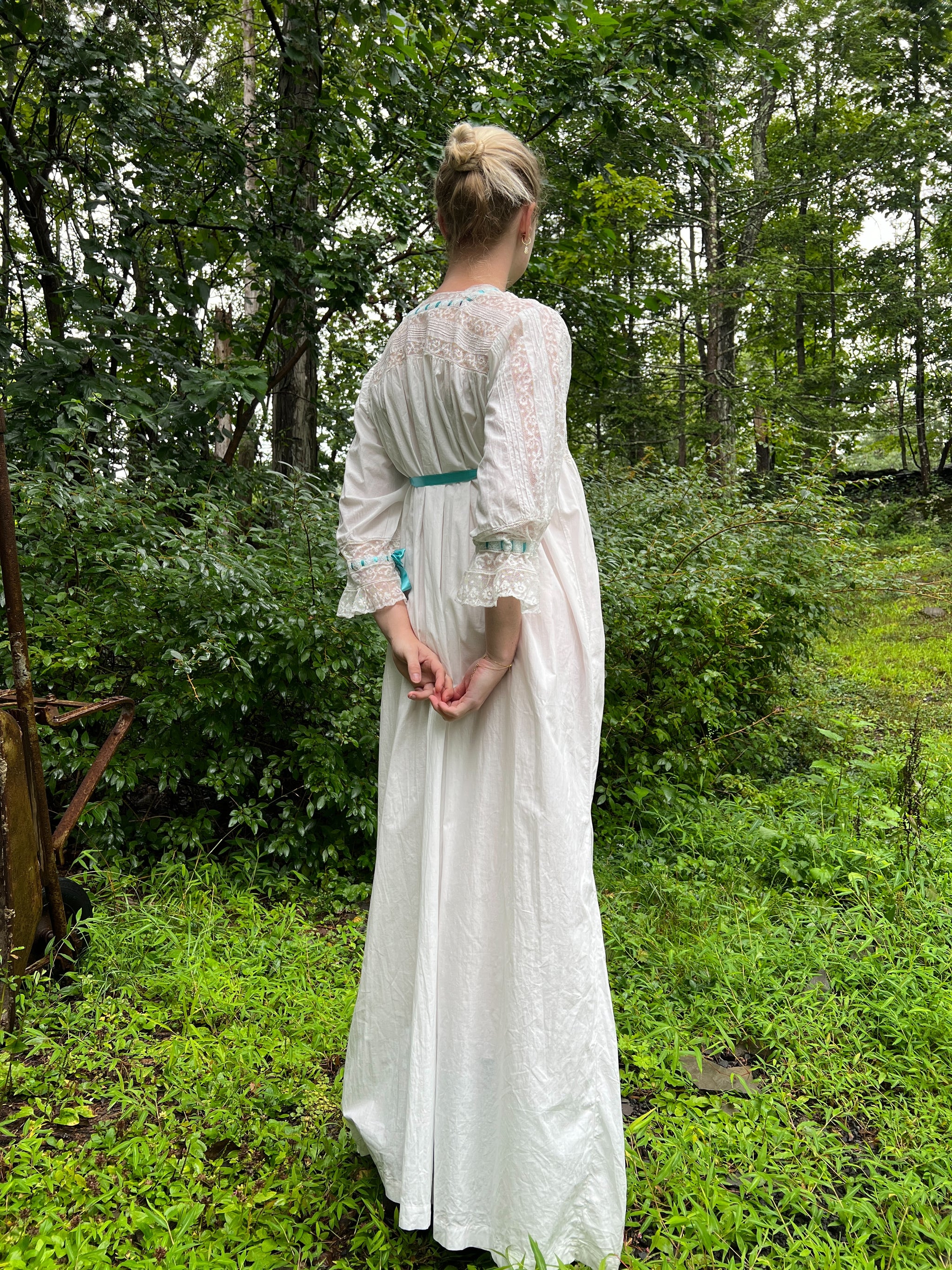 Edwardian White Cotton Dress with Blue Ribbon and Lace – Eveliina Vintage