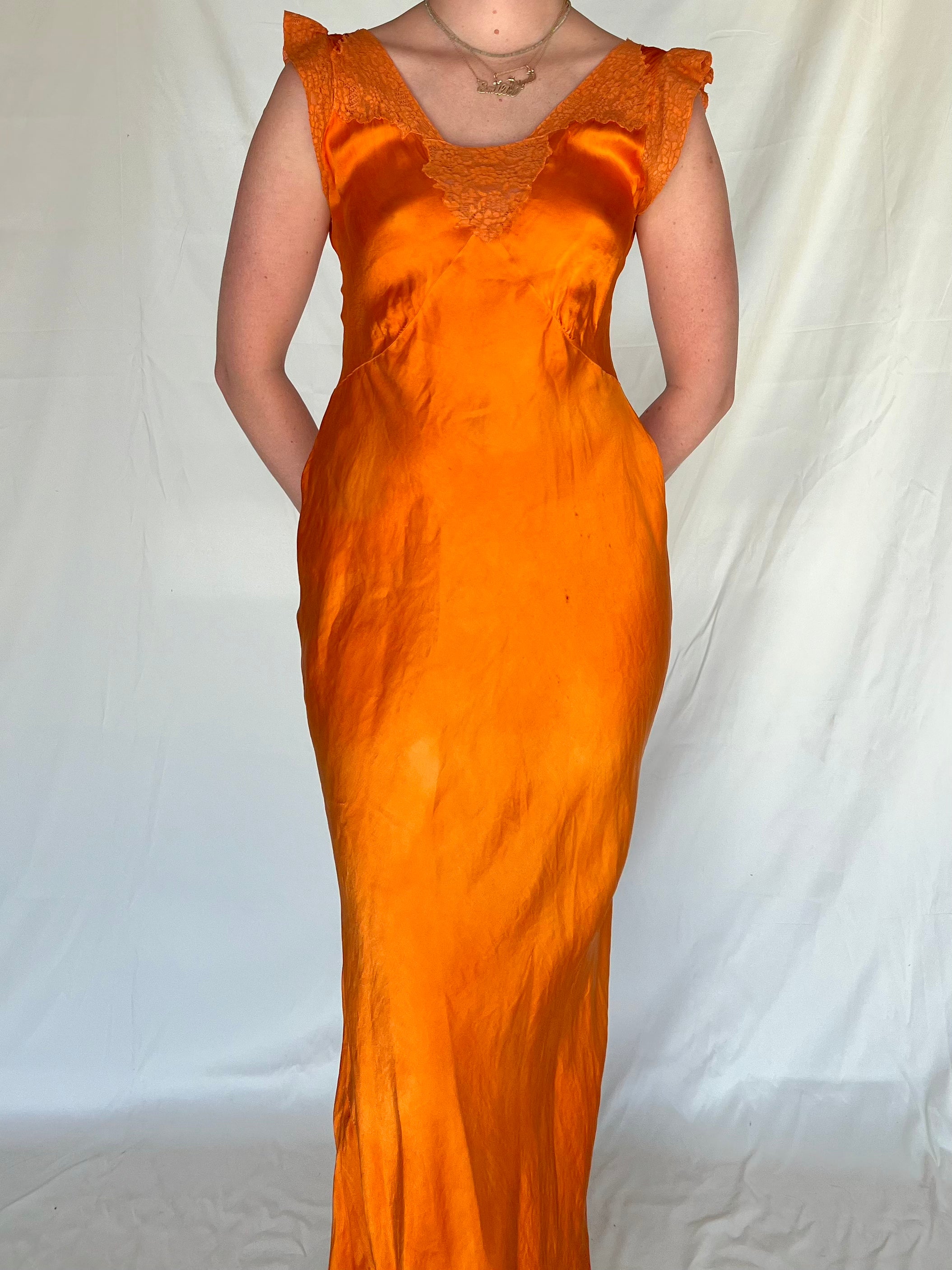 Hand Dyed Fall Orange Silk Slip – Eveliina Vintage