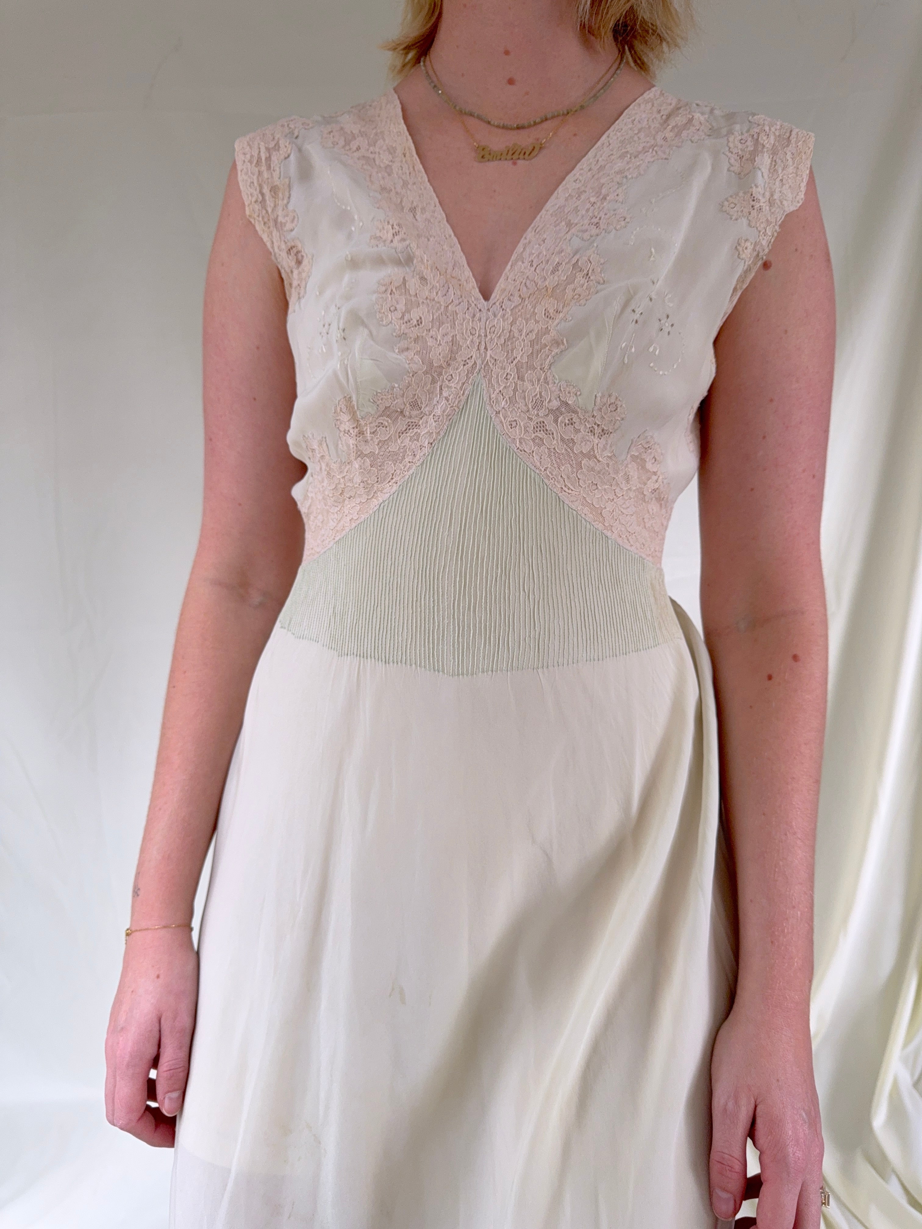 1930's Pale Mint Silk Slip with Cream Lace Eveliina Vintage 1930's Pale Mint Silk Slip with Cream Lace Eveliina Vintage