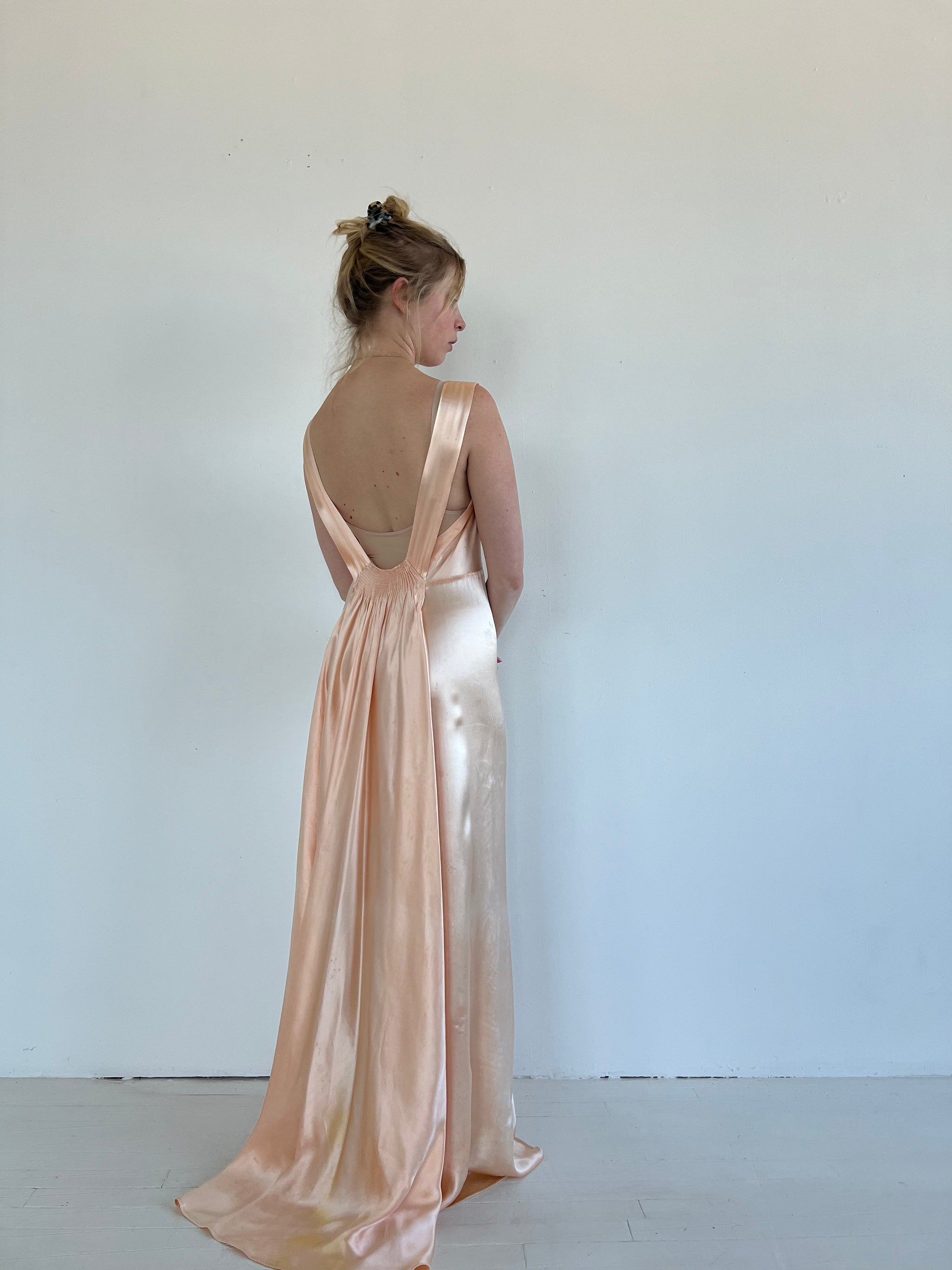 1930's Pink Silk Satin Gown – Eveliina Vintage