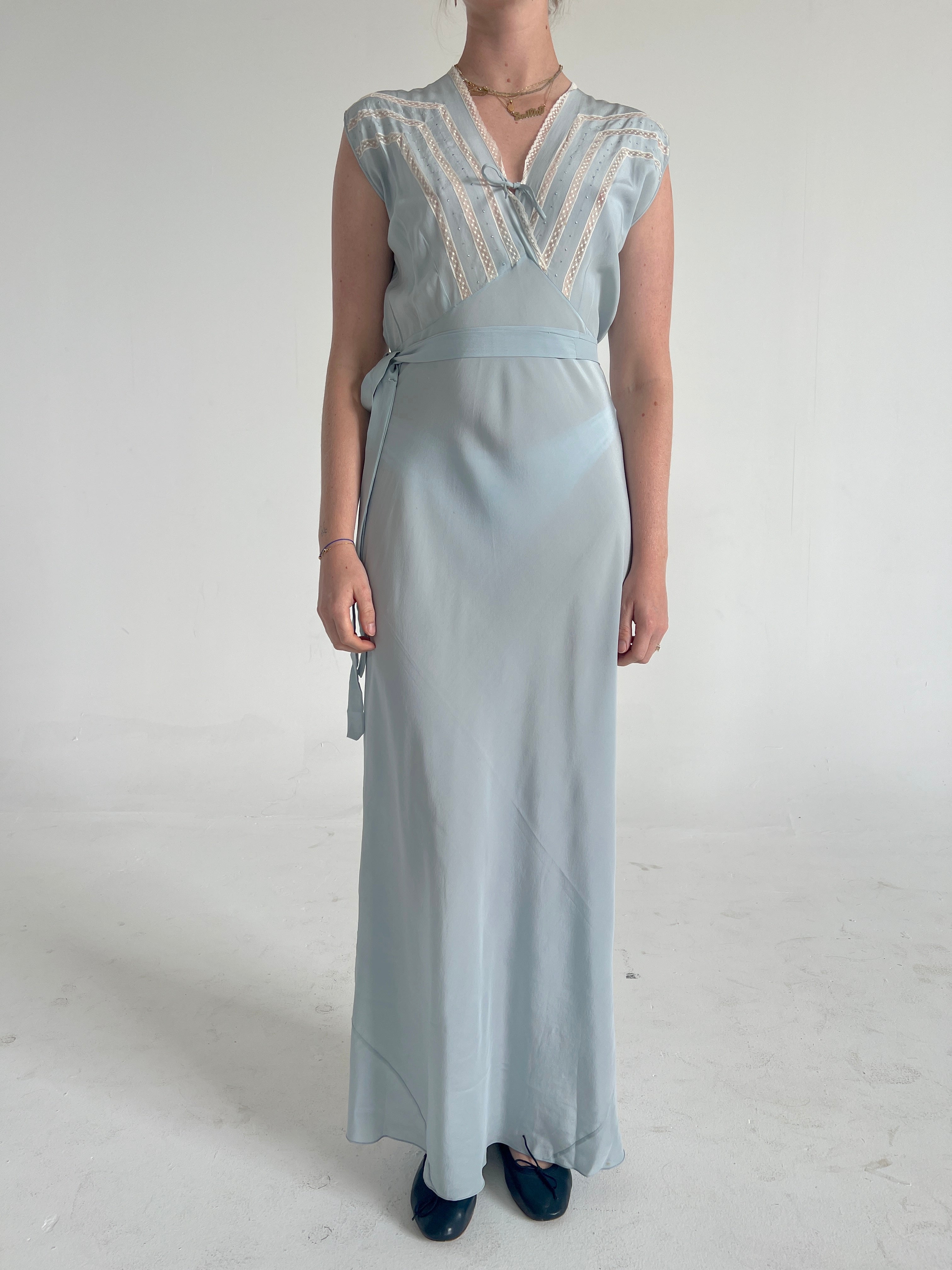 1930's Blue Silk Slip with Cream Lace Eveliina Vintage 1930's Blue Silk Slip with Cream Lace Eveliina Vintage