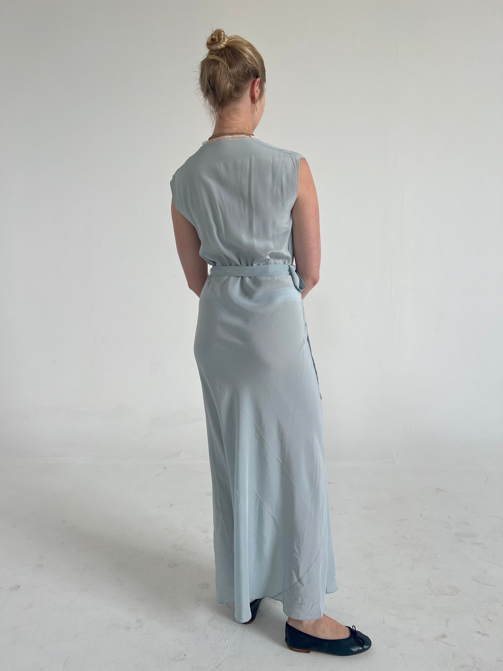1930's Blue Silk Slip with Cream Lace – Eveliina Vintage