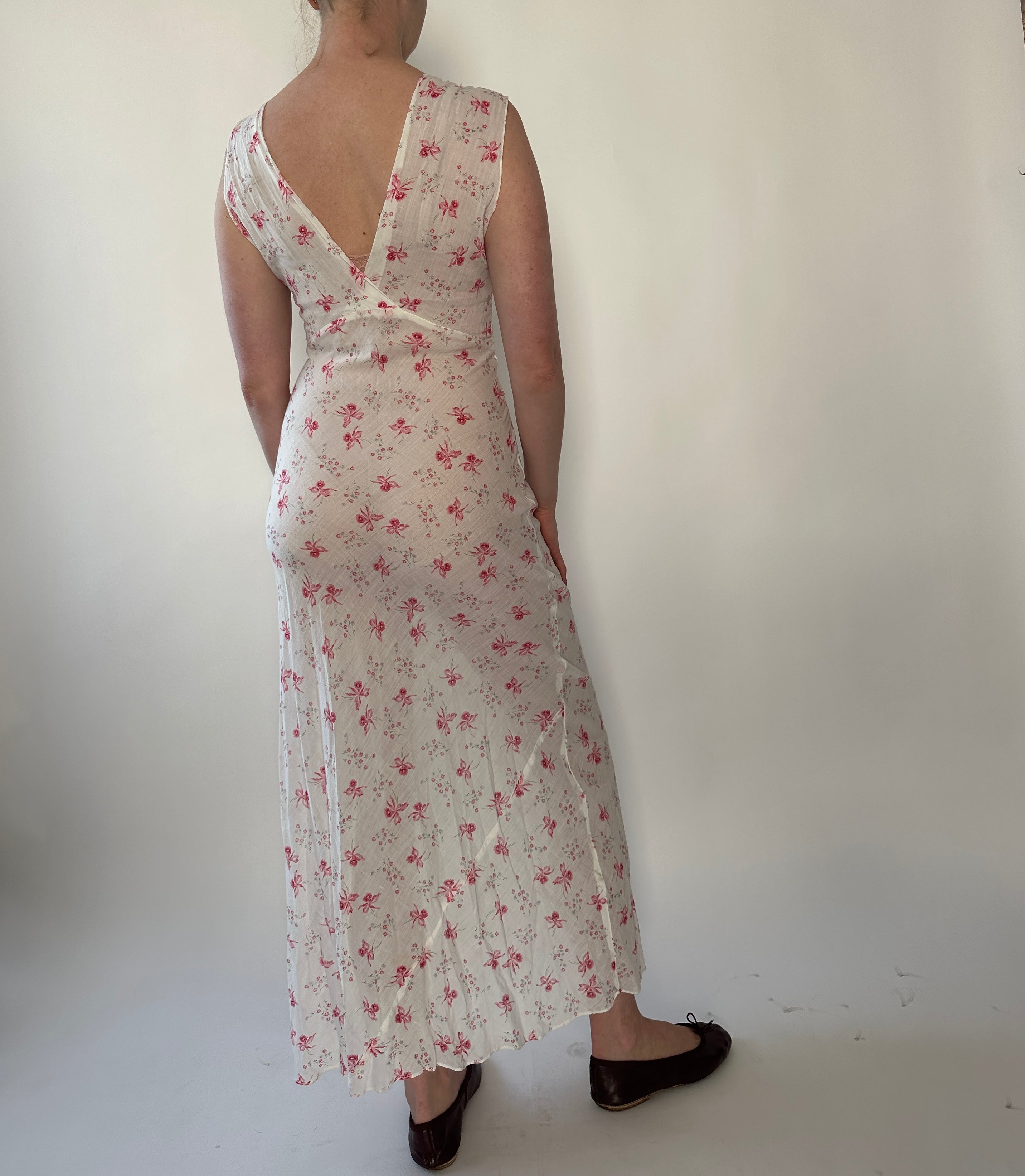 1930's Floral Print Cotton Slip Dress – Eveliina Vintage 1930's Floral Print Cotton Slip Dress – Eveliina Vintage