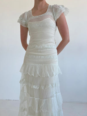1930's White Lace Puff Sleeve Gown