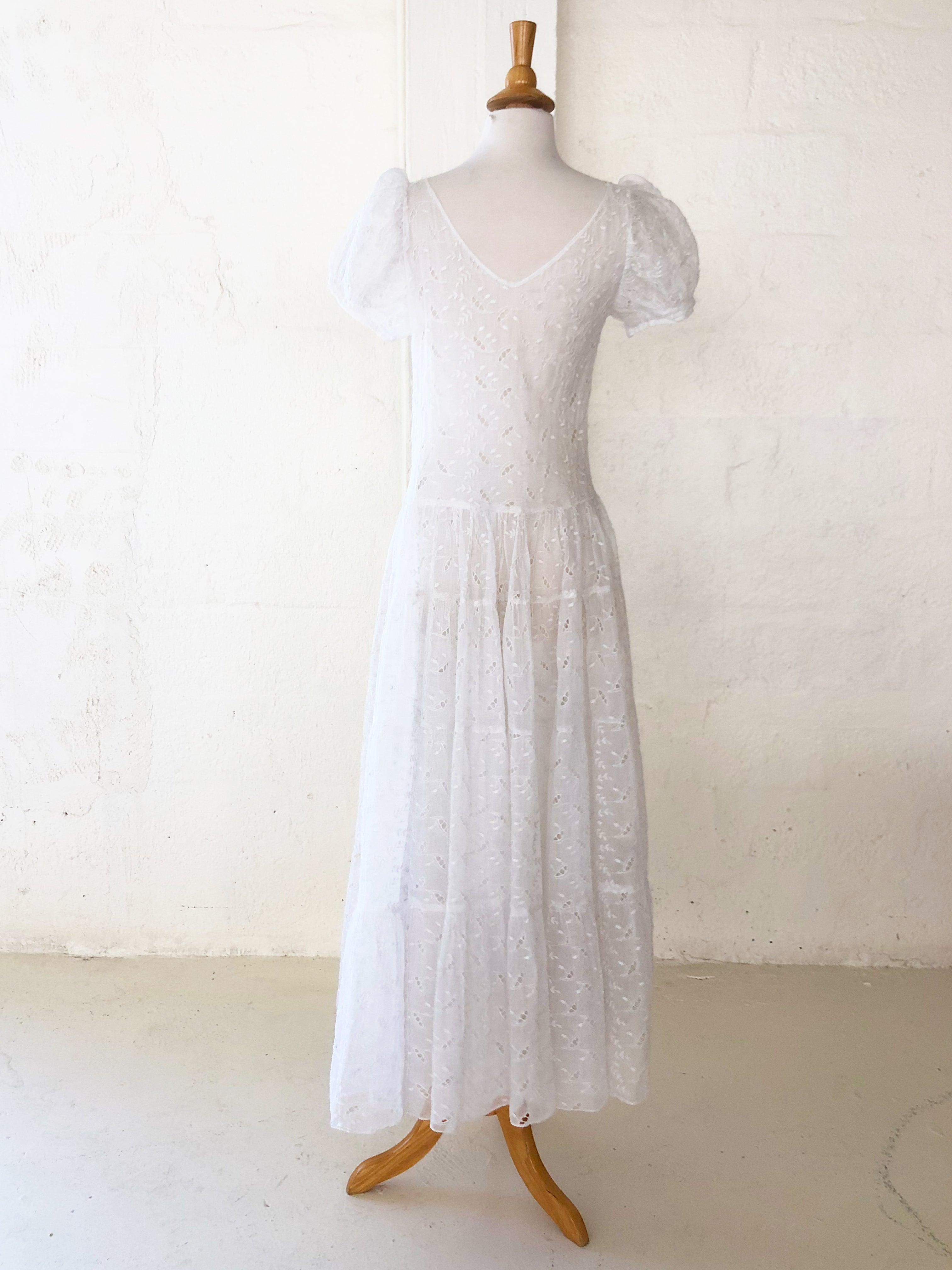 1930’s Lily of The Valley Motif Eyelet Dress