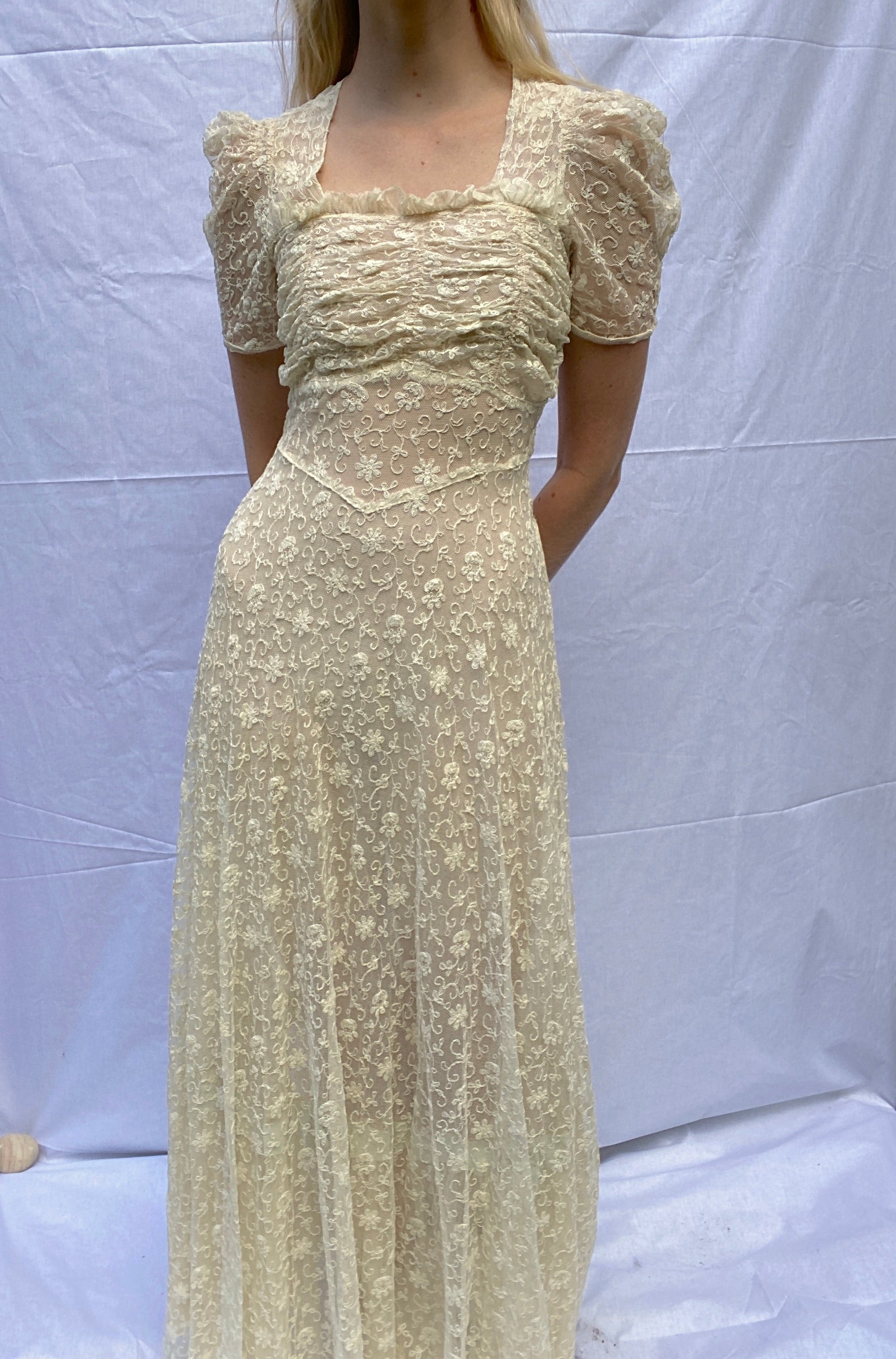 1940's Embroidered Cream Cotton Net Summer Party Dress