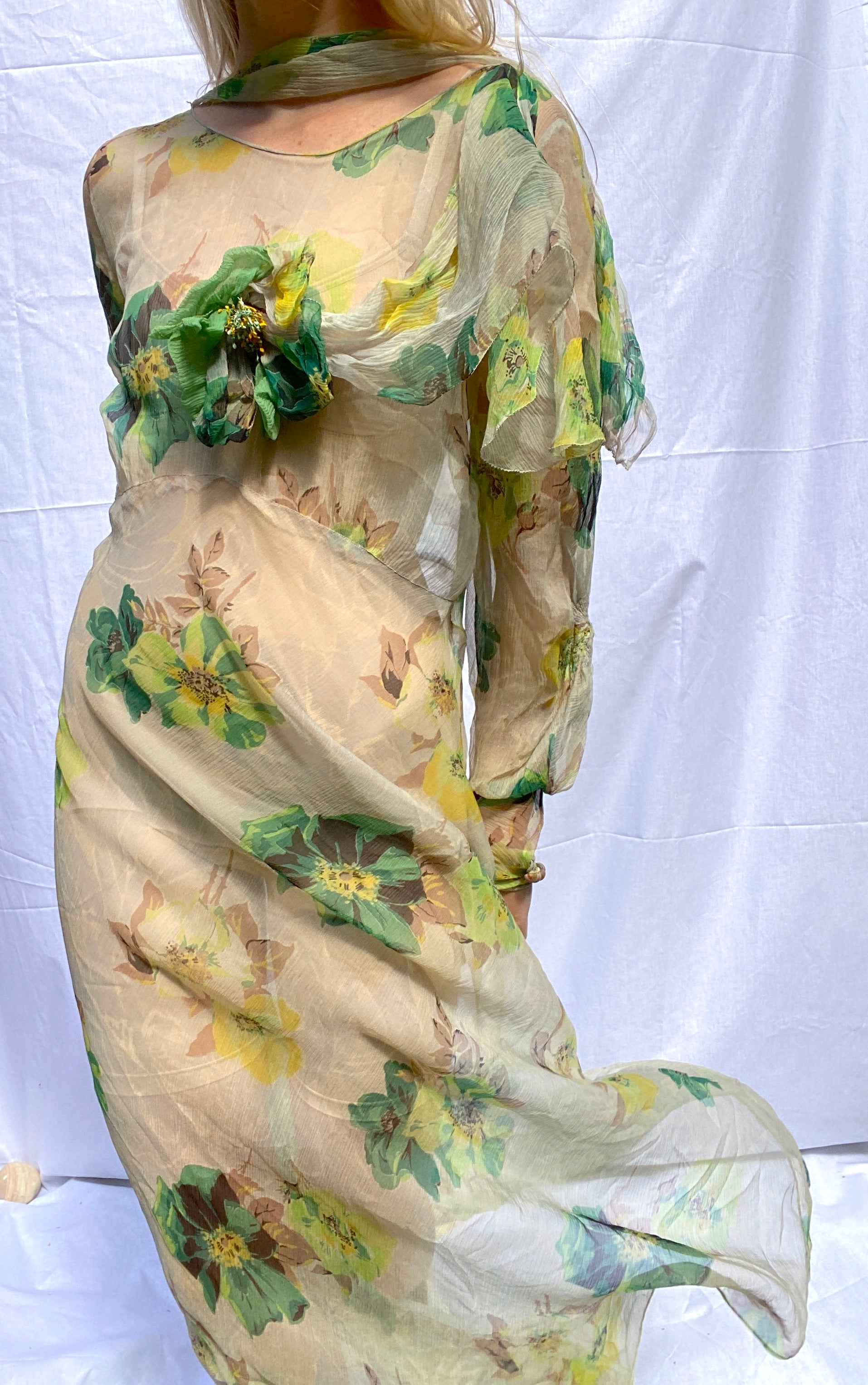 Vibrant Green Floral Print Silk Chiffon Long Sleeve Dress