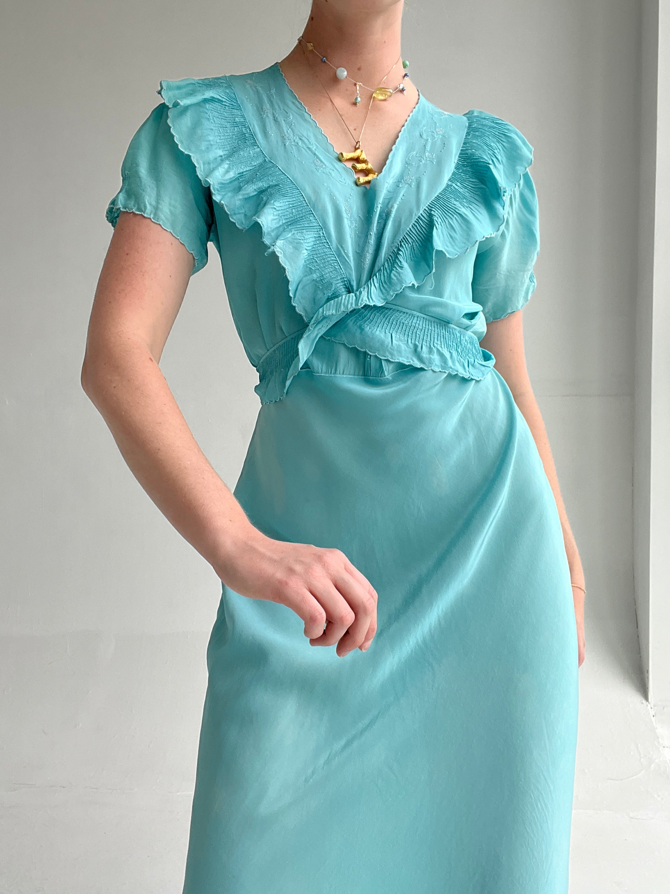 Hand Dyed Sky Blue Silk Dress With 3/4 Sleeve Eveliina Vintage Hand Dyed Sky Blue Silk Dress With 3/4 Sleeve Eveliina Vintage