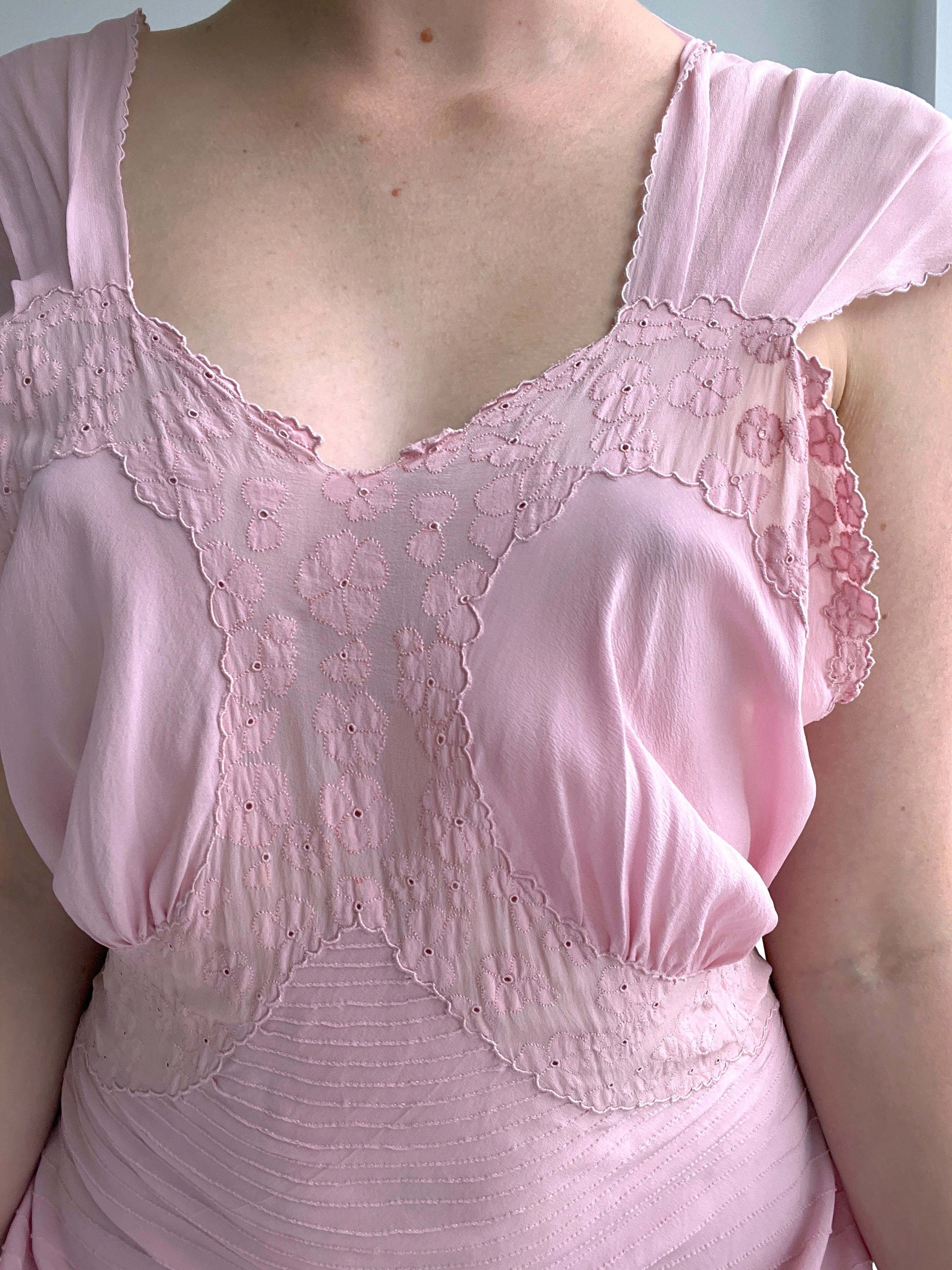 1930's Dusty Pink Silk Chiffon Gown
