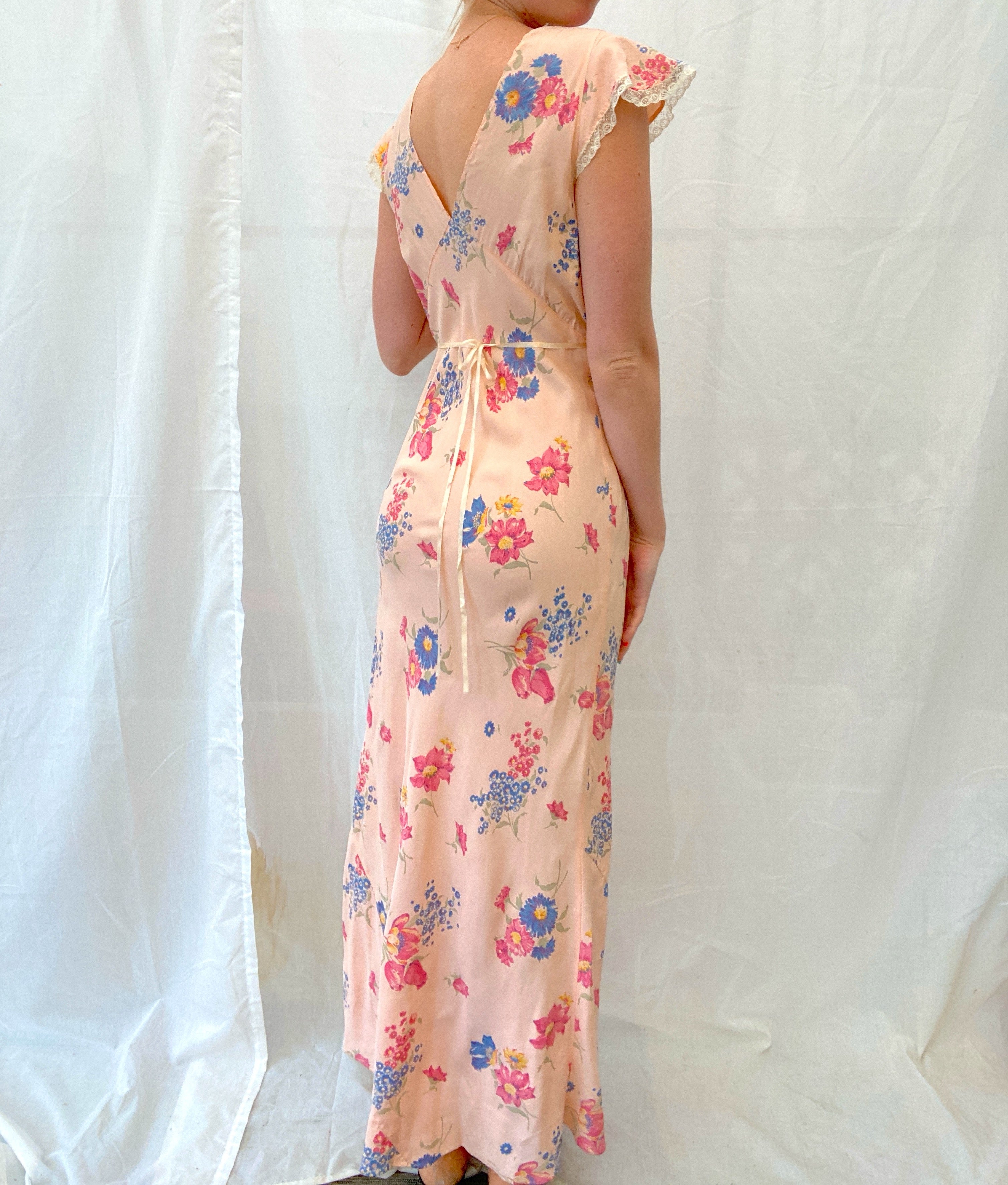 1940's Pink Floral Print Slip With Cap Sleeve