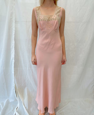 1930's Peachy/ Pink Crepe Slip with Cream Scalloped Lace Trim