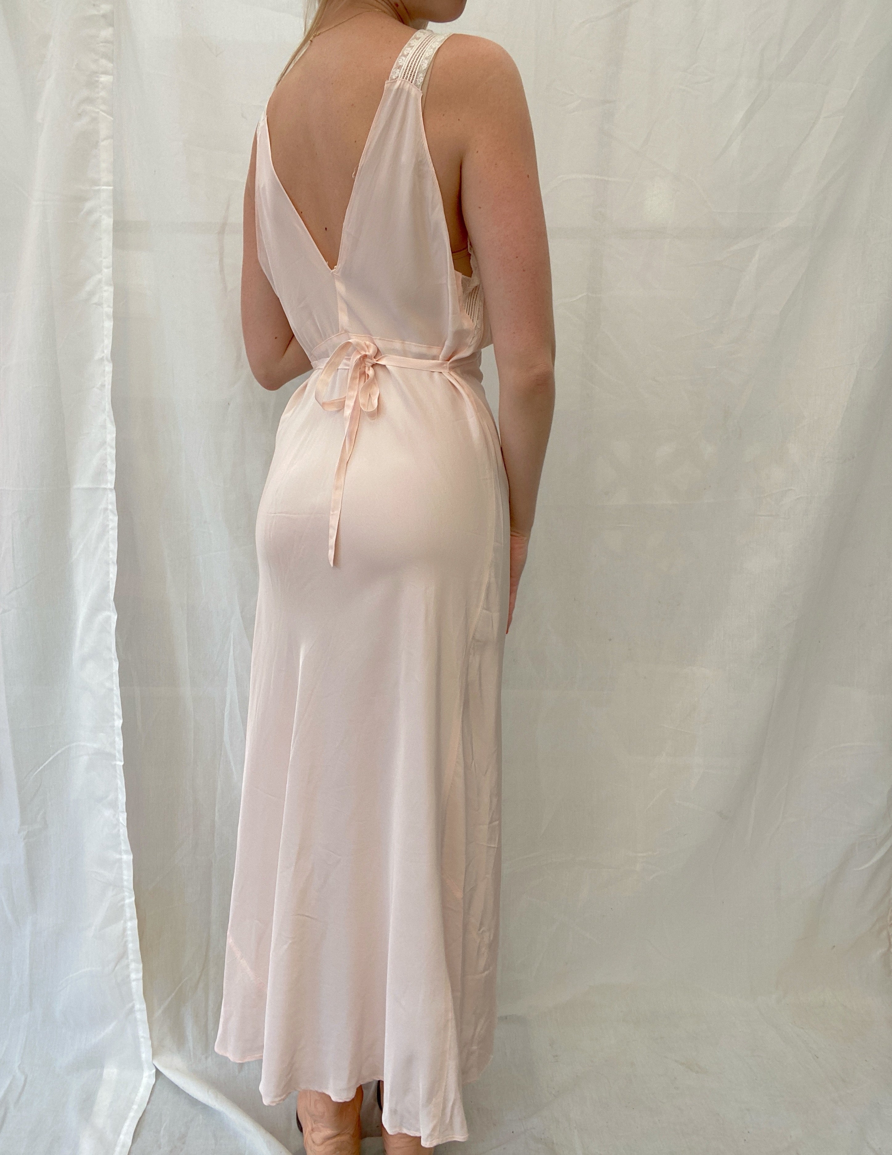 1940's Blush Pink Slip with White Lace
