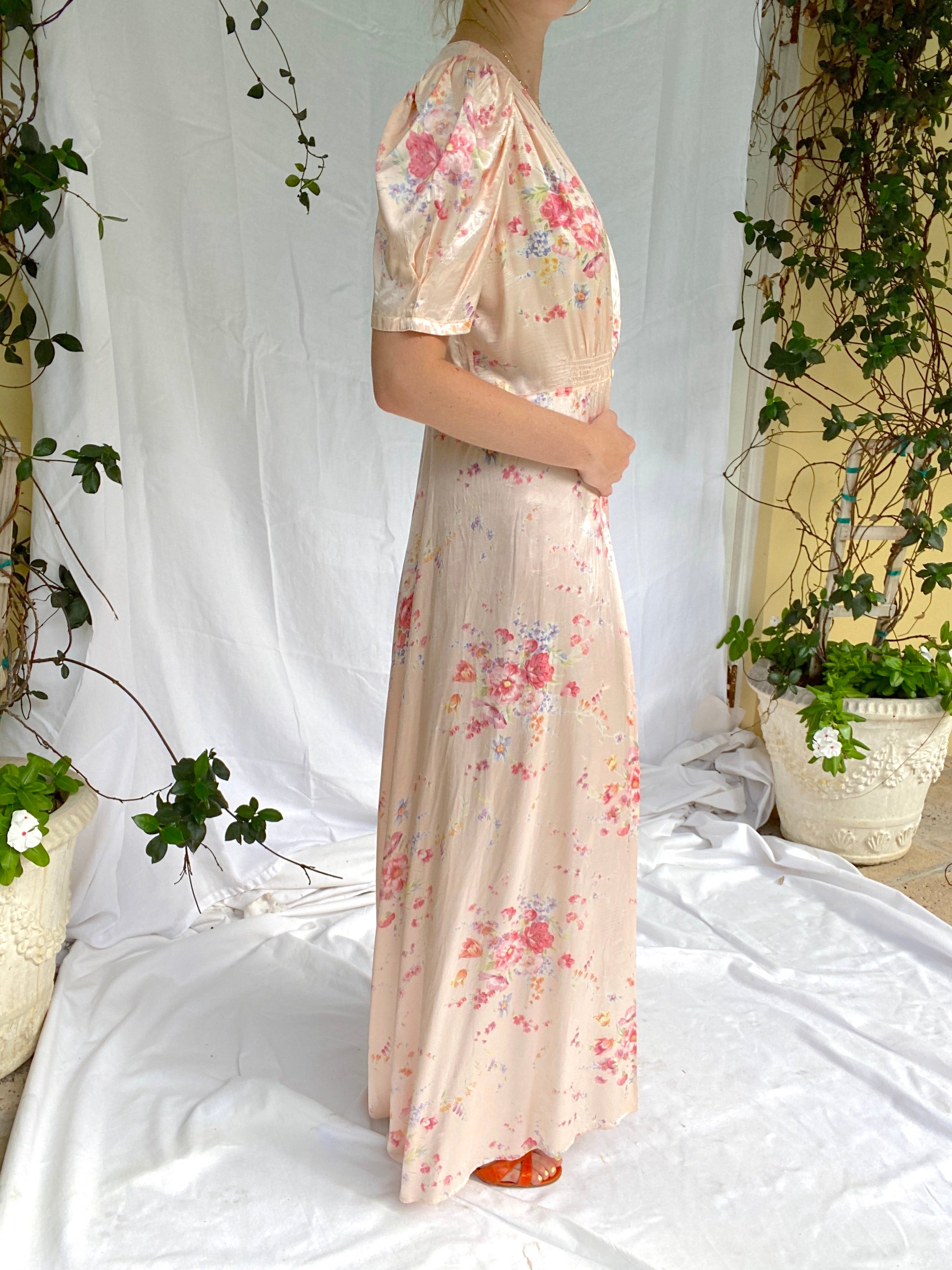 1930's Pink Floral Print Robe – Eveliina Vintage