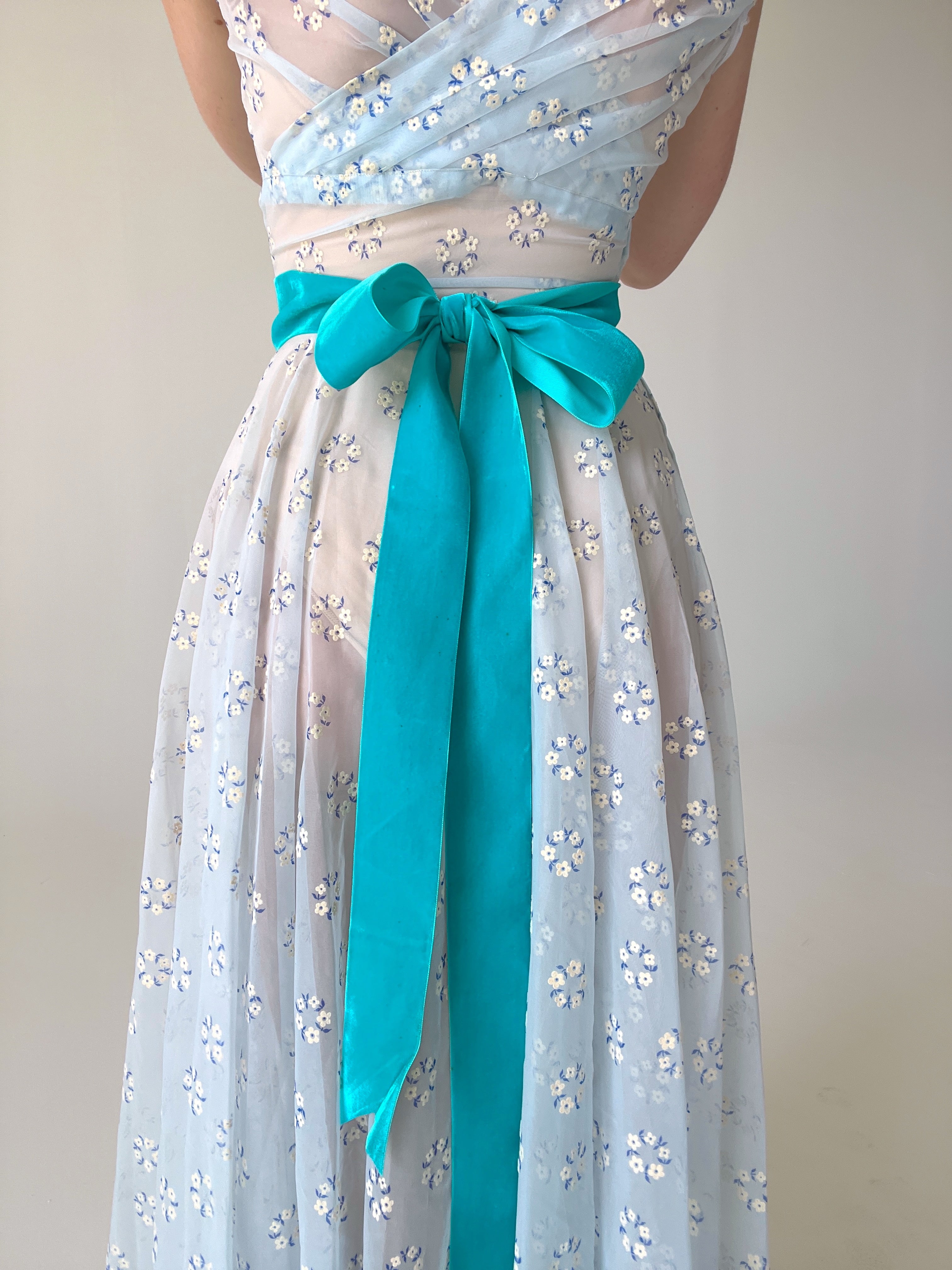 1950's Baby Blue Floral Wreath Print Dress