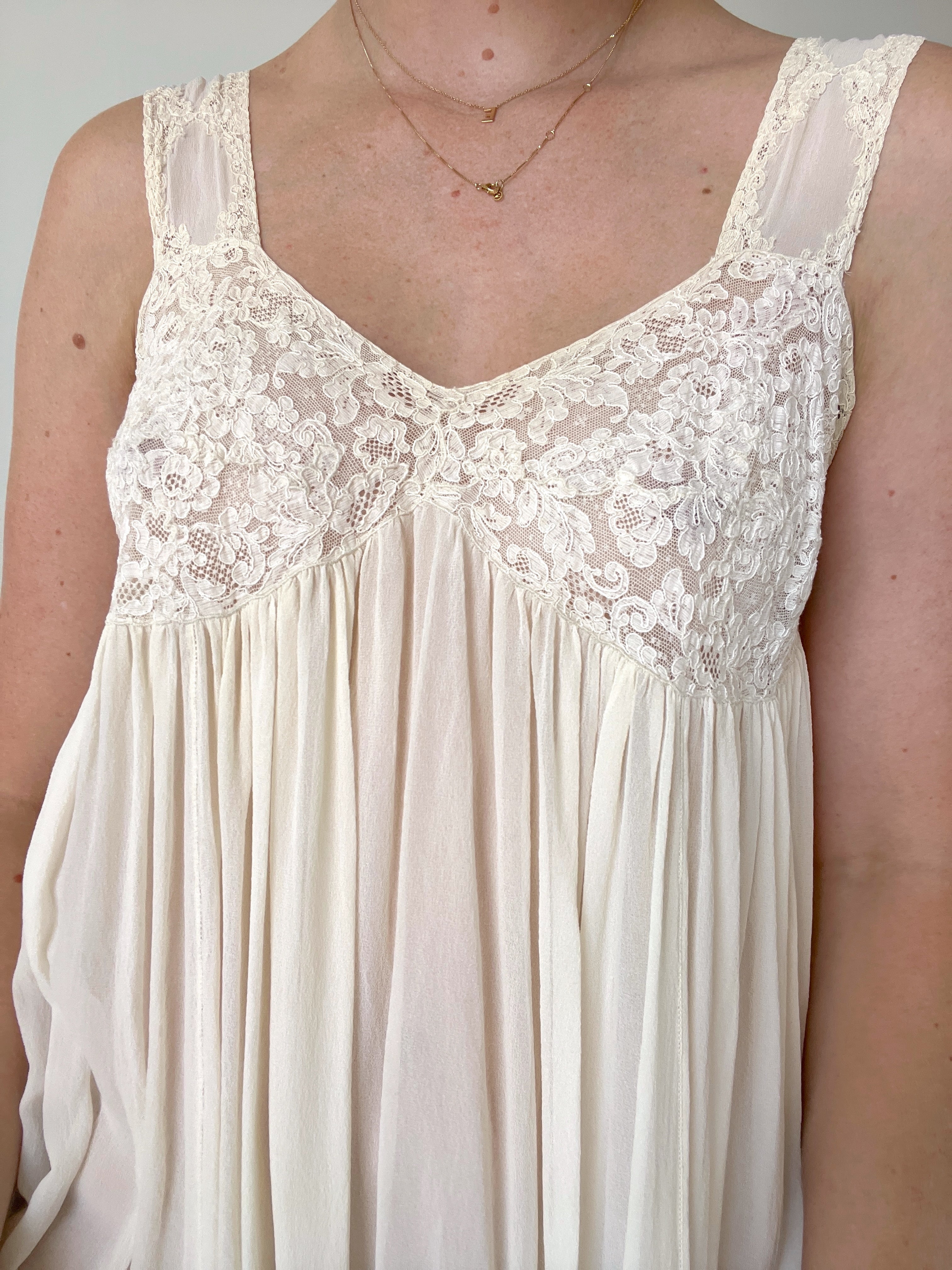 1930's Off White Silk Chiffon Dress With Lace Bust