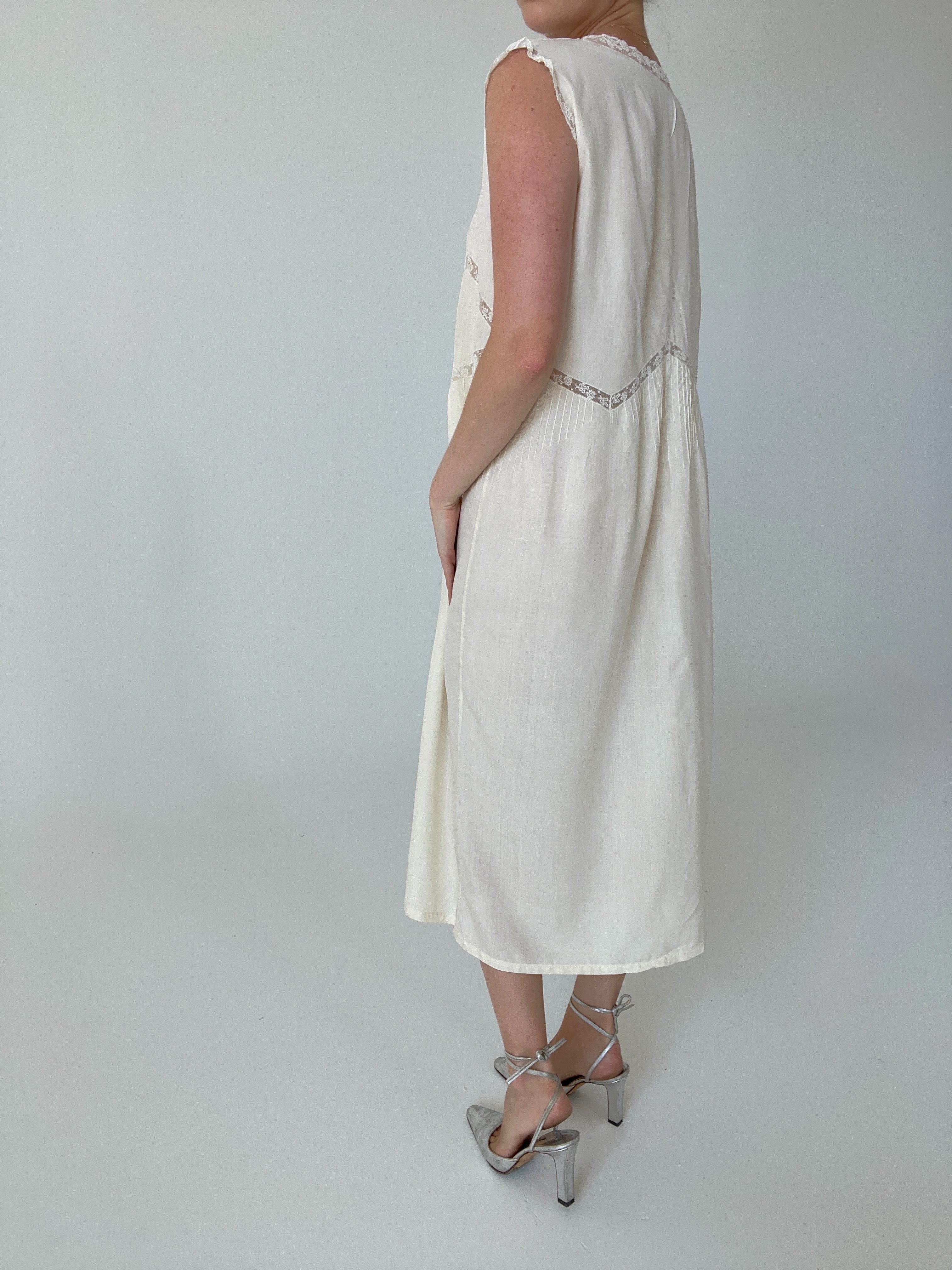 1930's Off White Silk Dress with White Lace