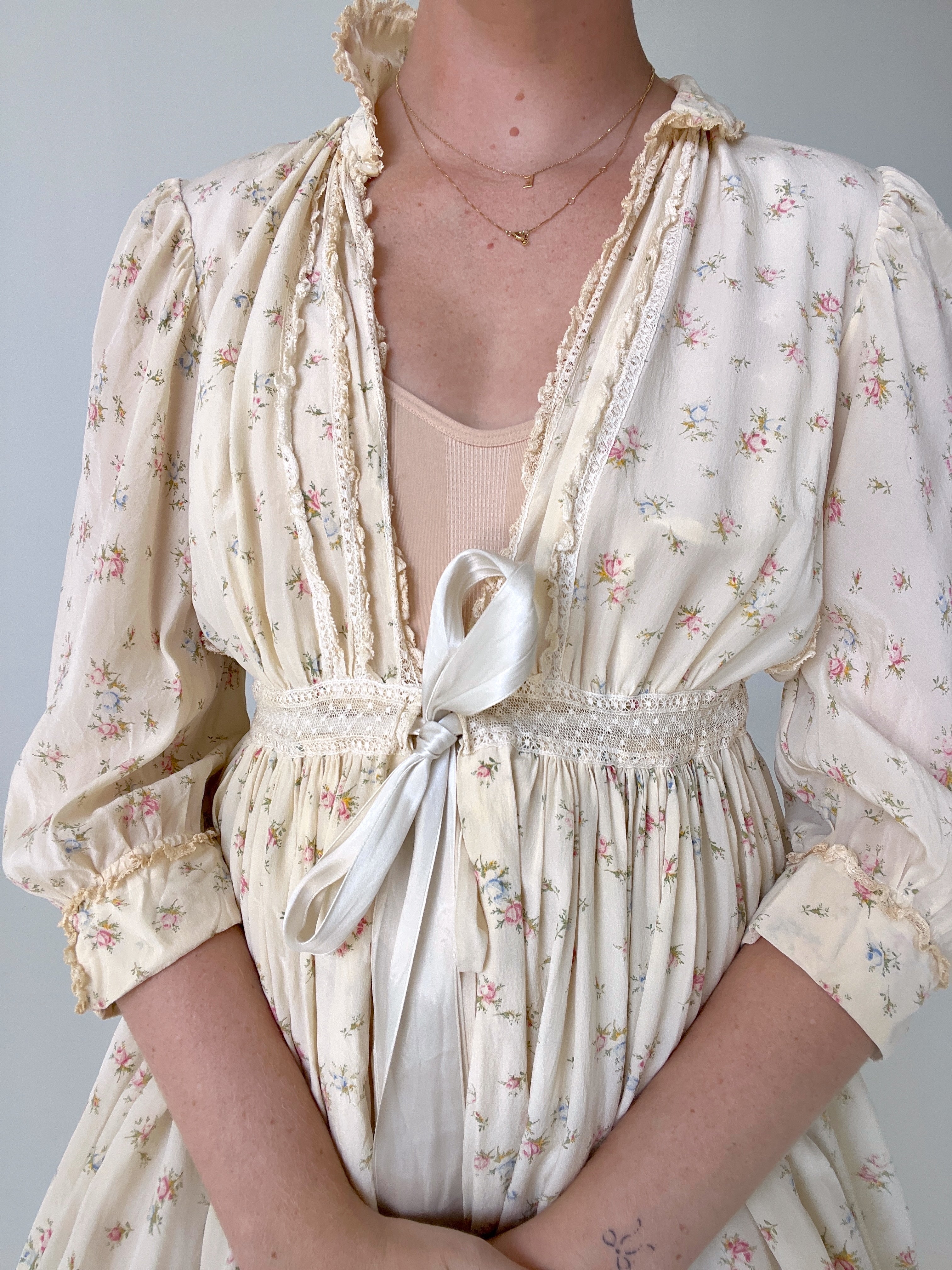 1930's Cream Floral Print Robe