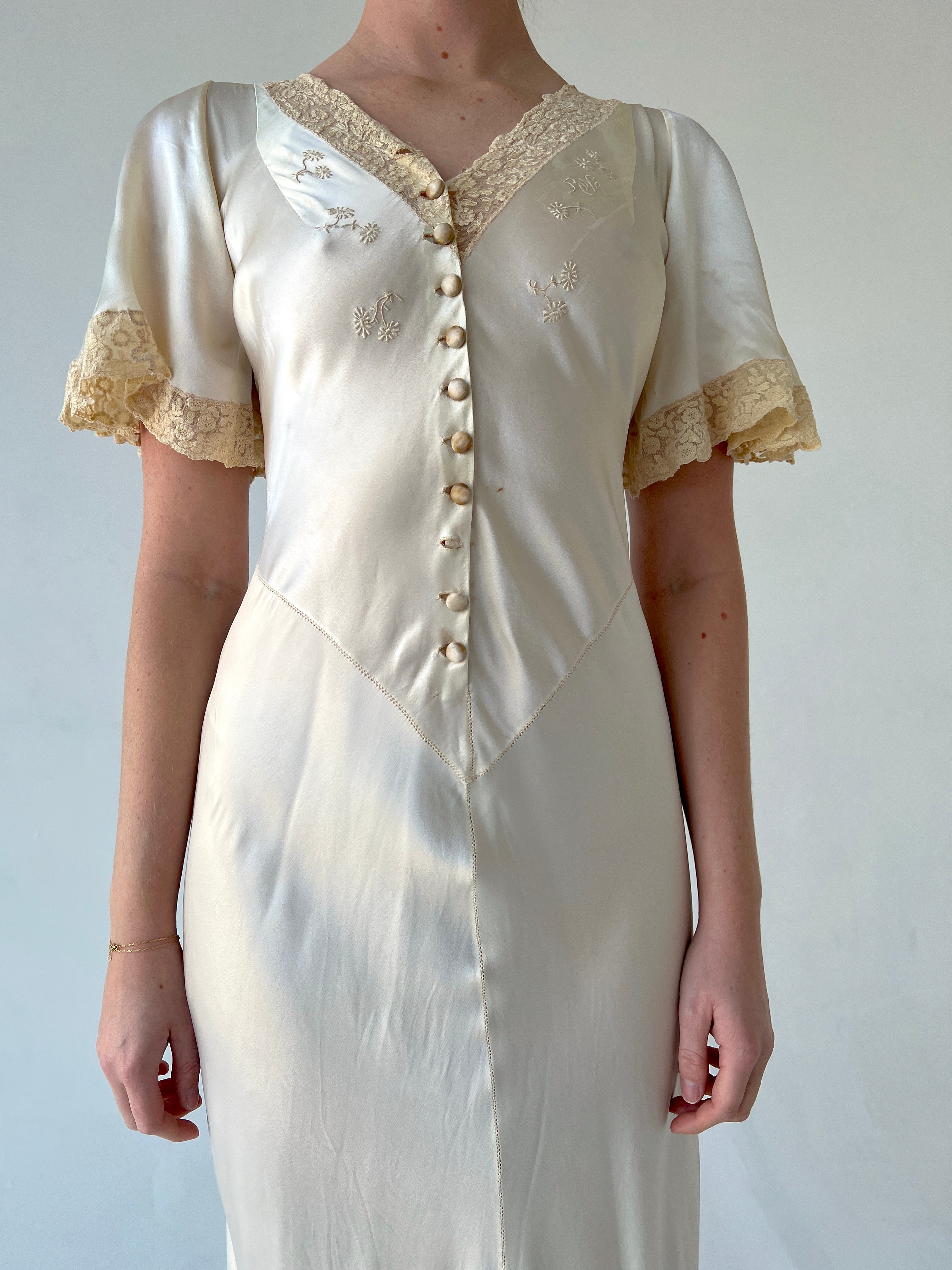 1920's Silk Off White Dress with Cream Lace