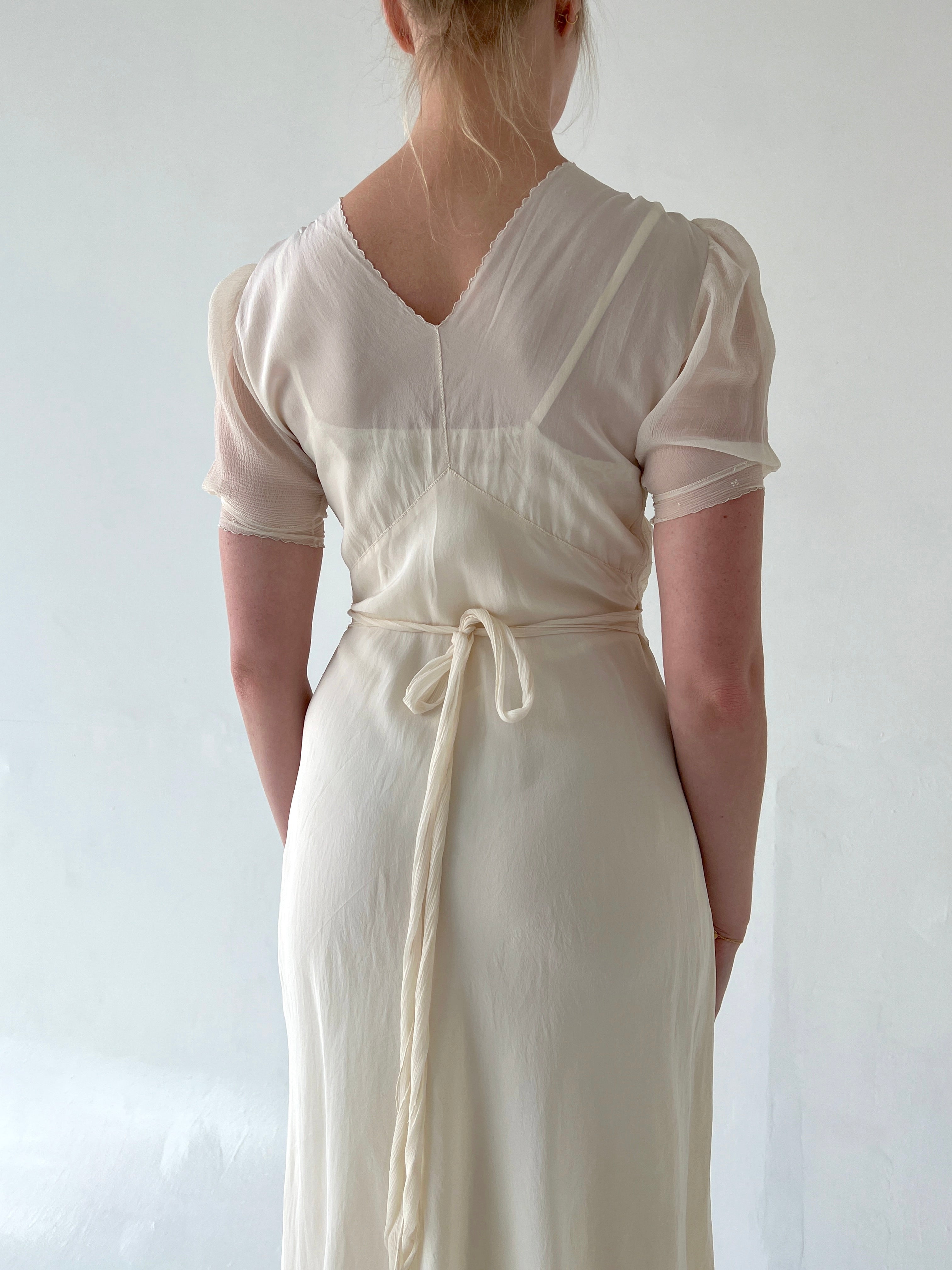 1930's Silk Chiffon Short Sleeve Dress