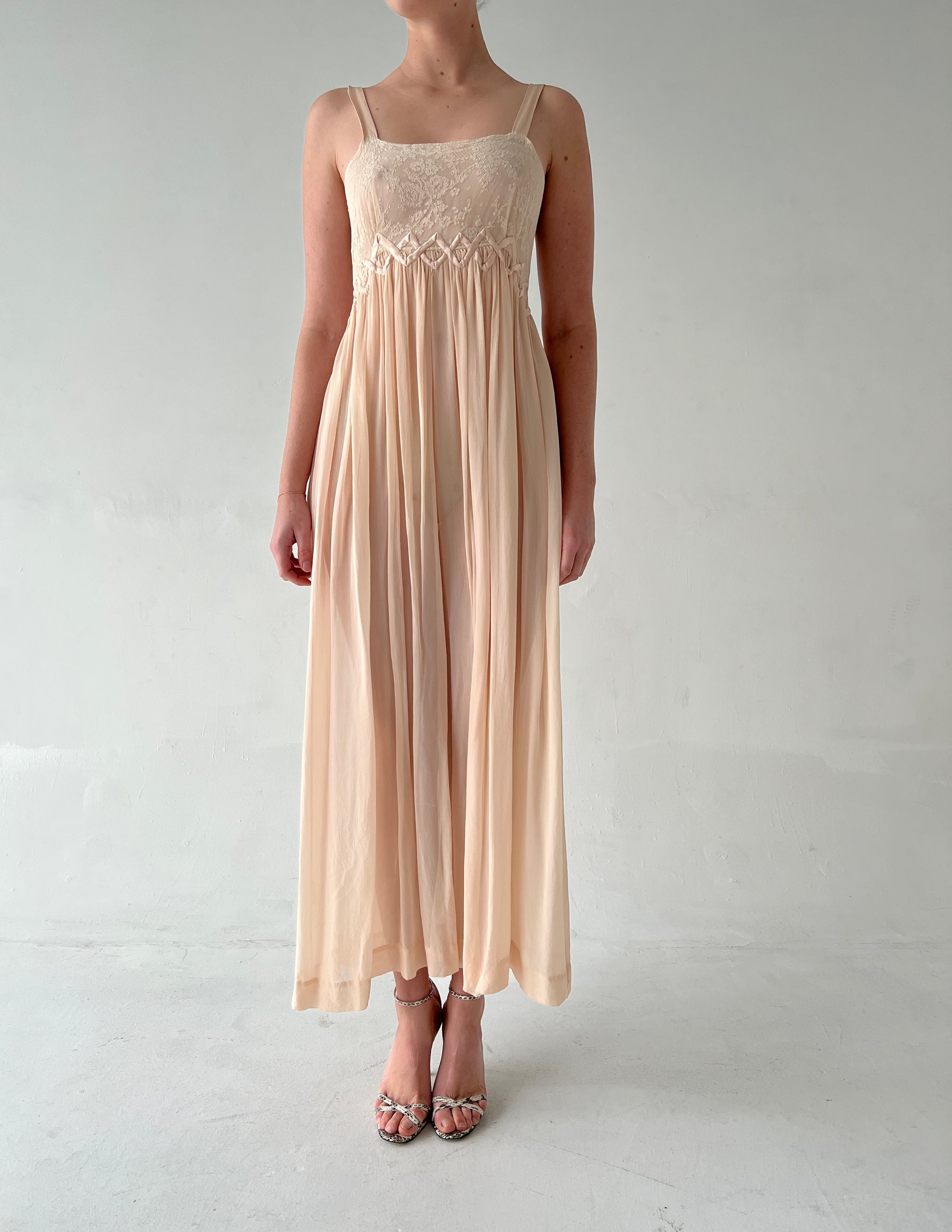 chiffon babydoll dress 1930's Pink Silk with Cream Lace – Eveliina Vintage Dark Denim Long Sleeve Size:6/7y Exotic blooms flexible leather boots