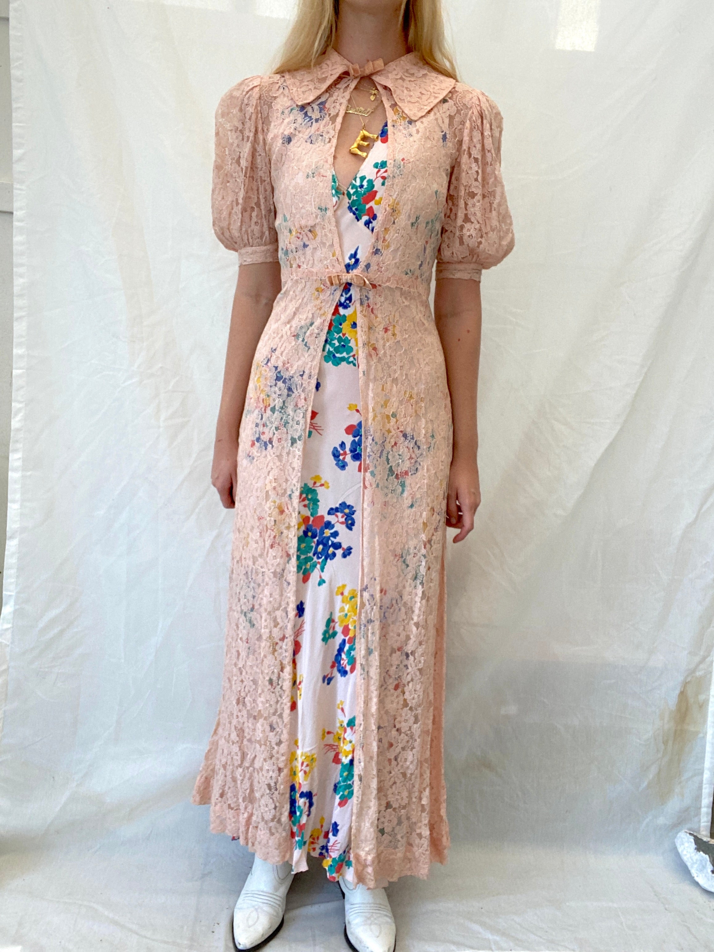 1930's Pink Lace Robe with Velvet Ribbons