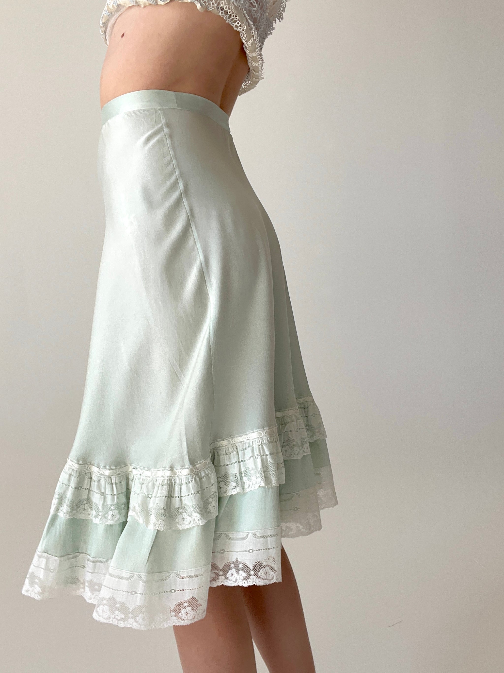 ★PALE JADE★ Lace Frill Skirt IMG_4771_2048x.jpg?v=1673390970
