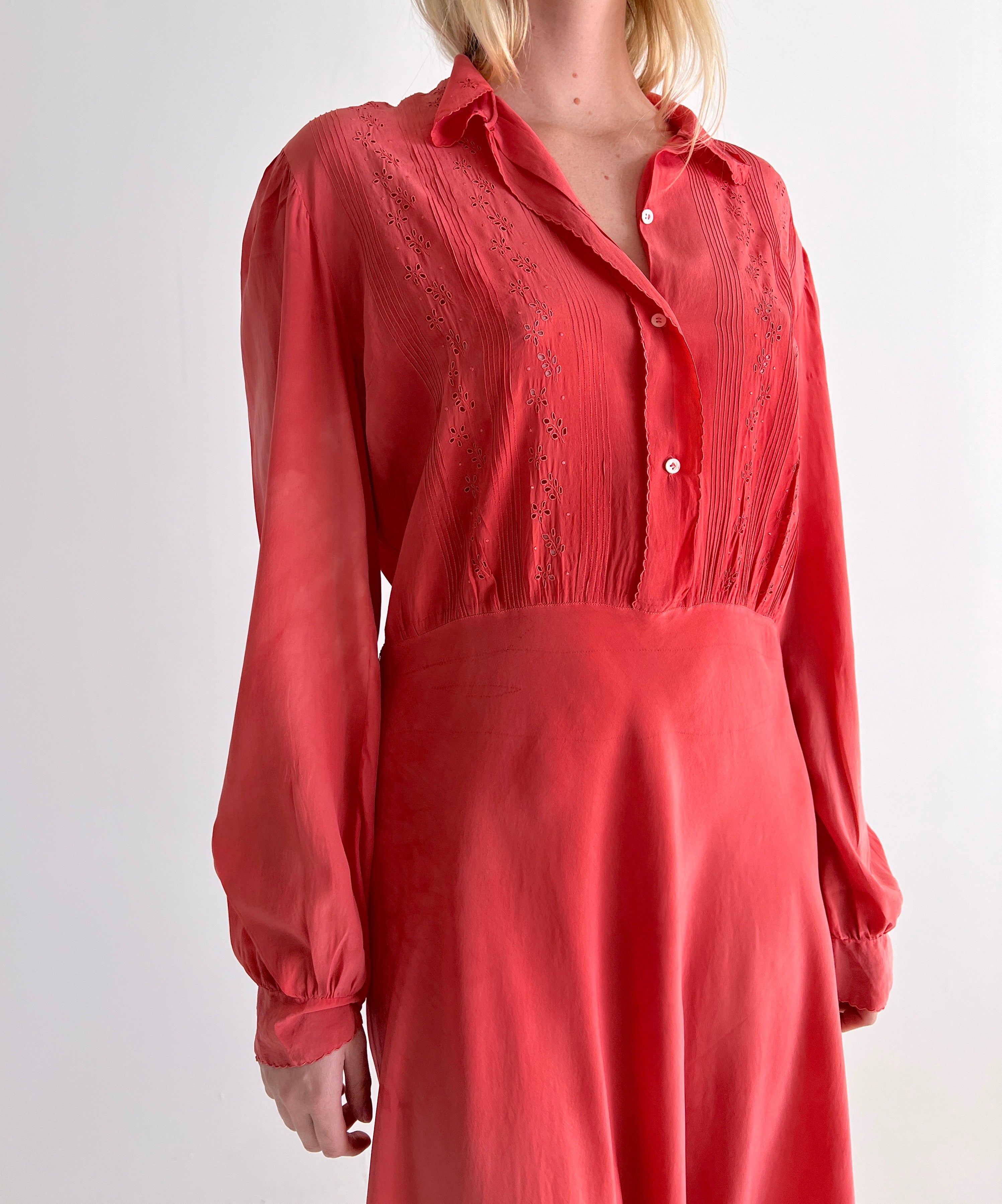 Hand Dyed Coral Embroidered Silk Long Sleeve Dress Eveliina Vintage Hand Dyed Coral Embroidered Silk Long Sleeve Dress Eveliina Vintage