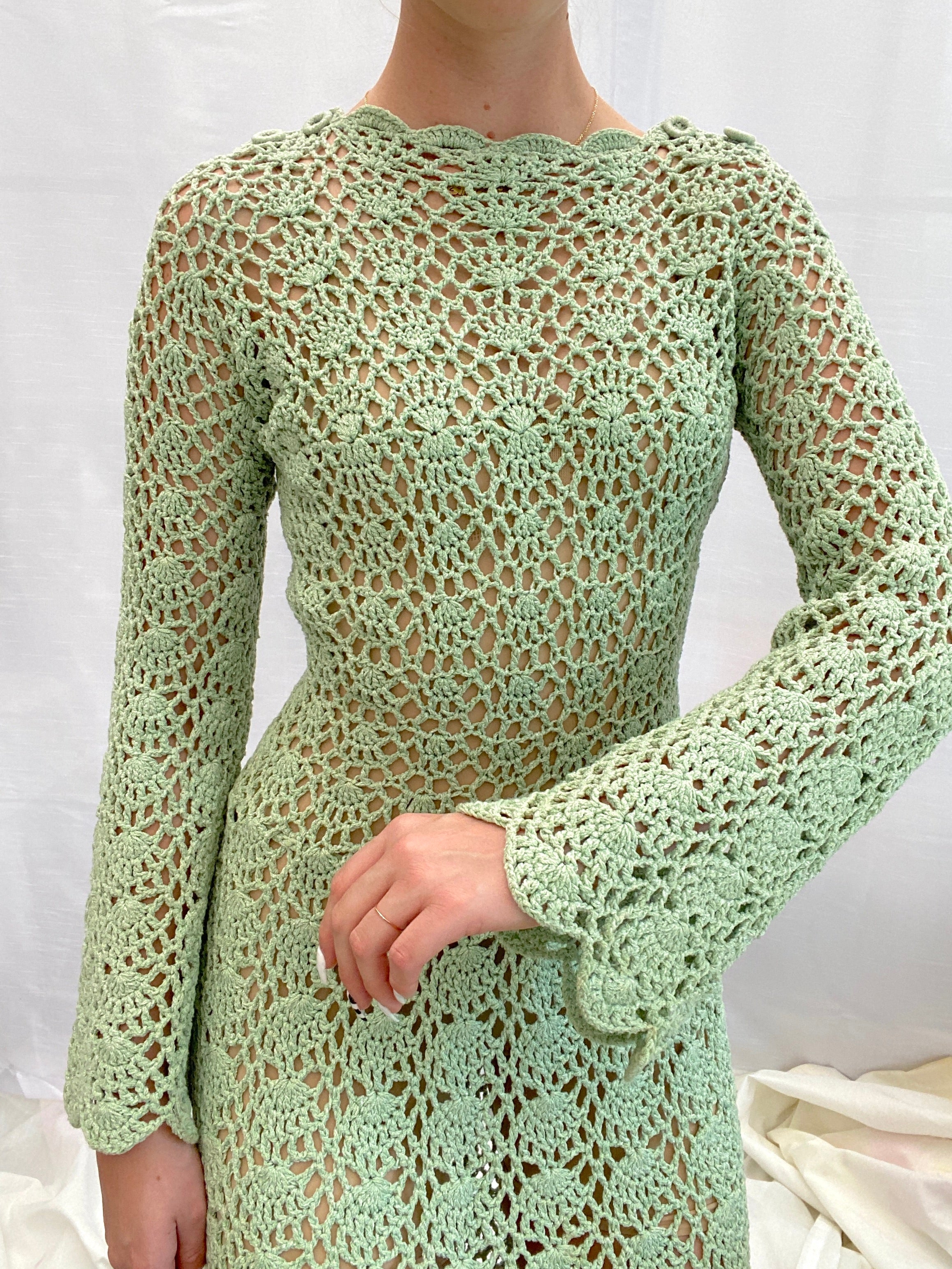 1970's Green Crochet Dress Eveliina Vintage 1970's Green Crochet Dress Eveliina Vintage