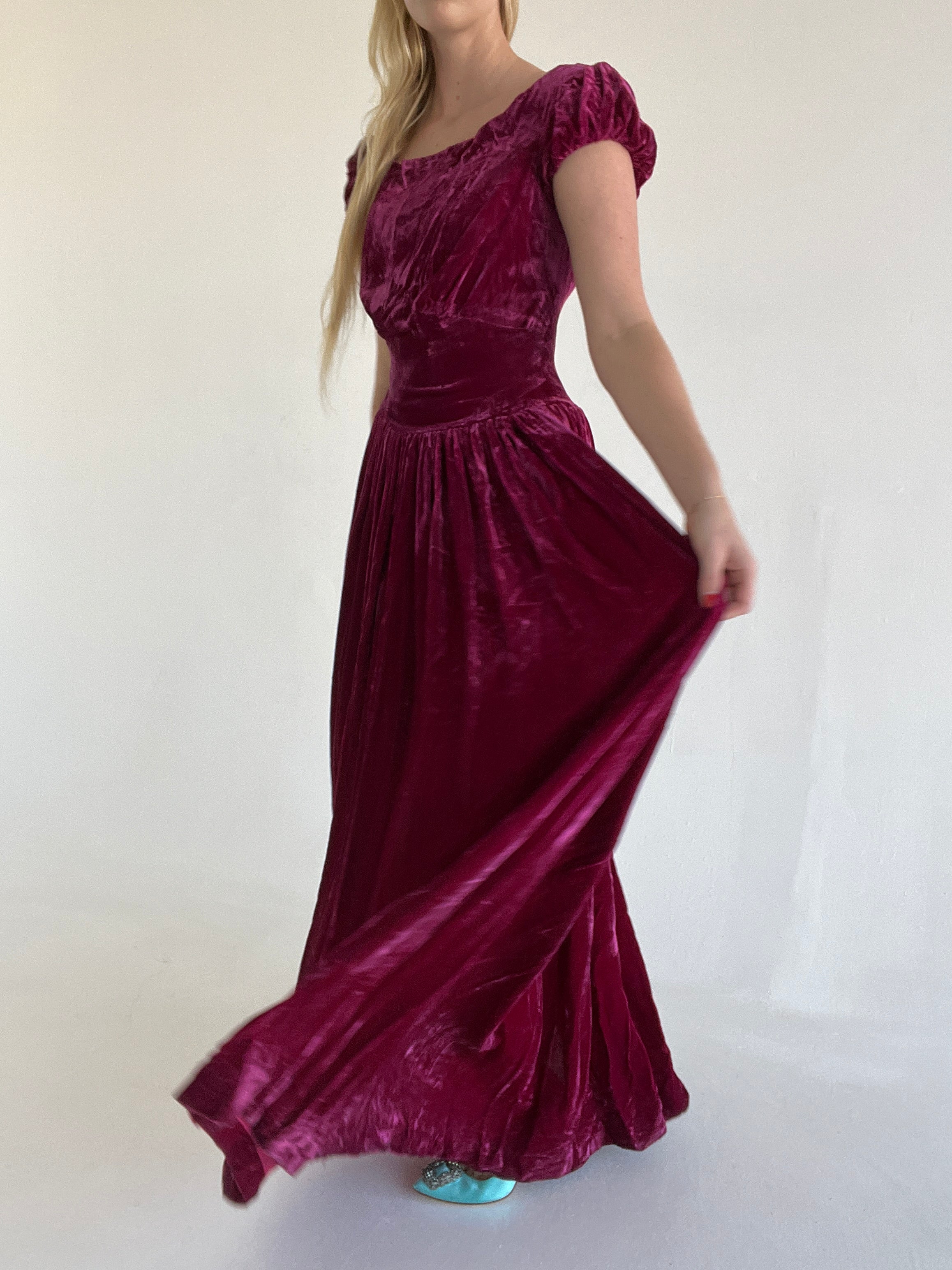 1930's Cap Sleeve Raspberry Crushed Velvet Gown Eveliina Vintage 1930's Cap Sleeve Raspberry Crushed Velvet Gown Eveliina Vintage