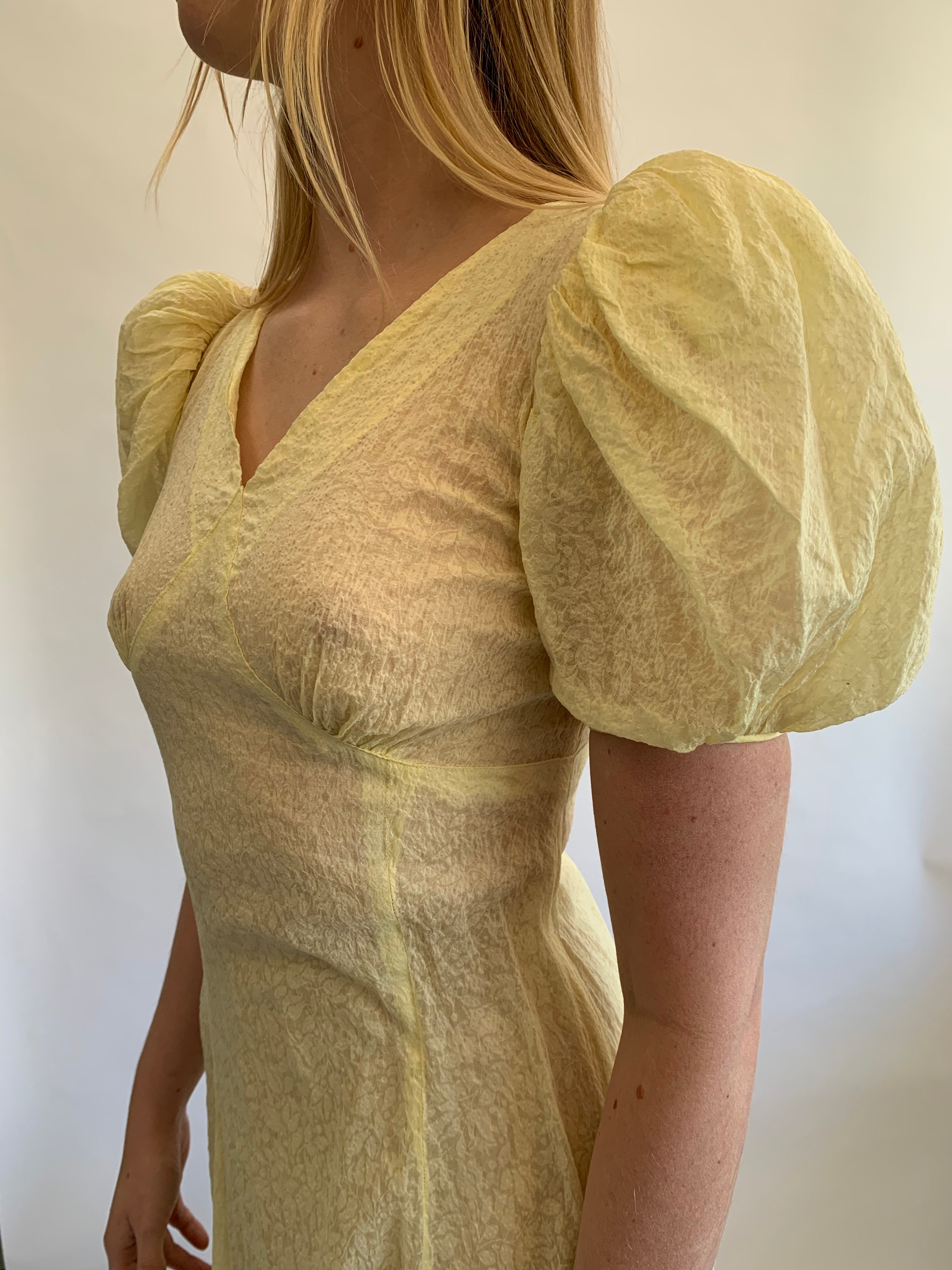 1930's Yellow Lightweight Silk Cloque Dress with Puffed Sleeves