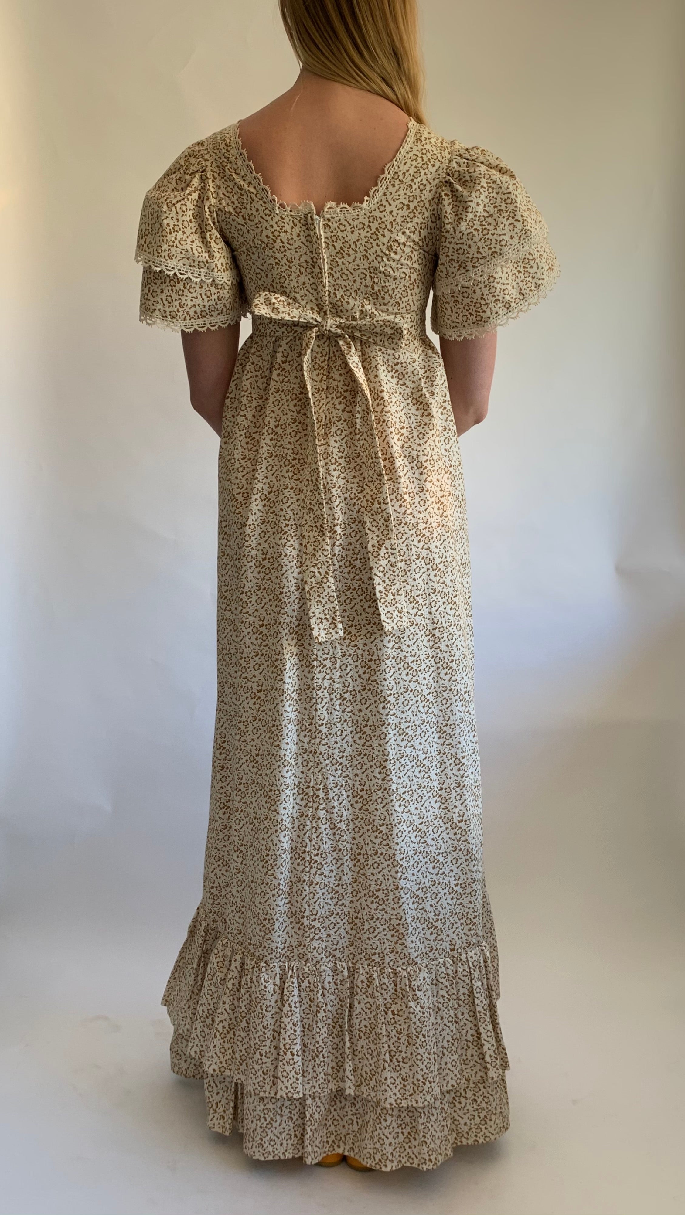 Laura Ashley Cream and Brown Floral Print Dress Eveliina Vintage Laura Ashley Cream and Brown Floral Print Dress Eveliina Vintage