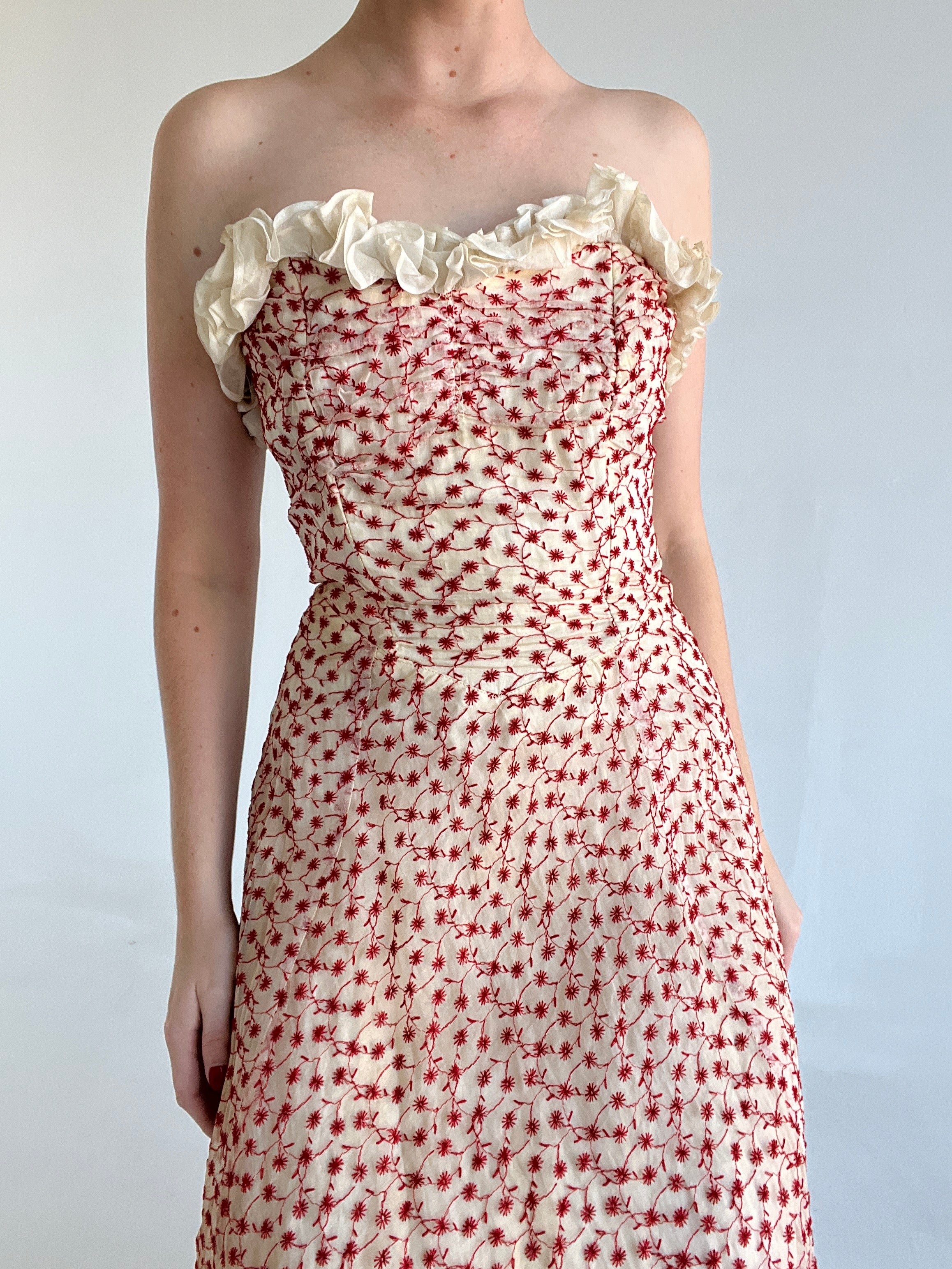 1940's Cream Organza Strapless Gown With Red Floral Embrodiery