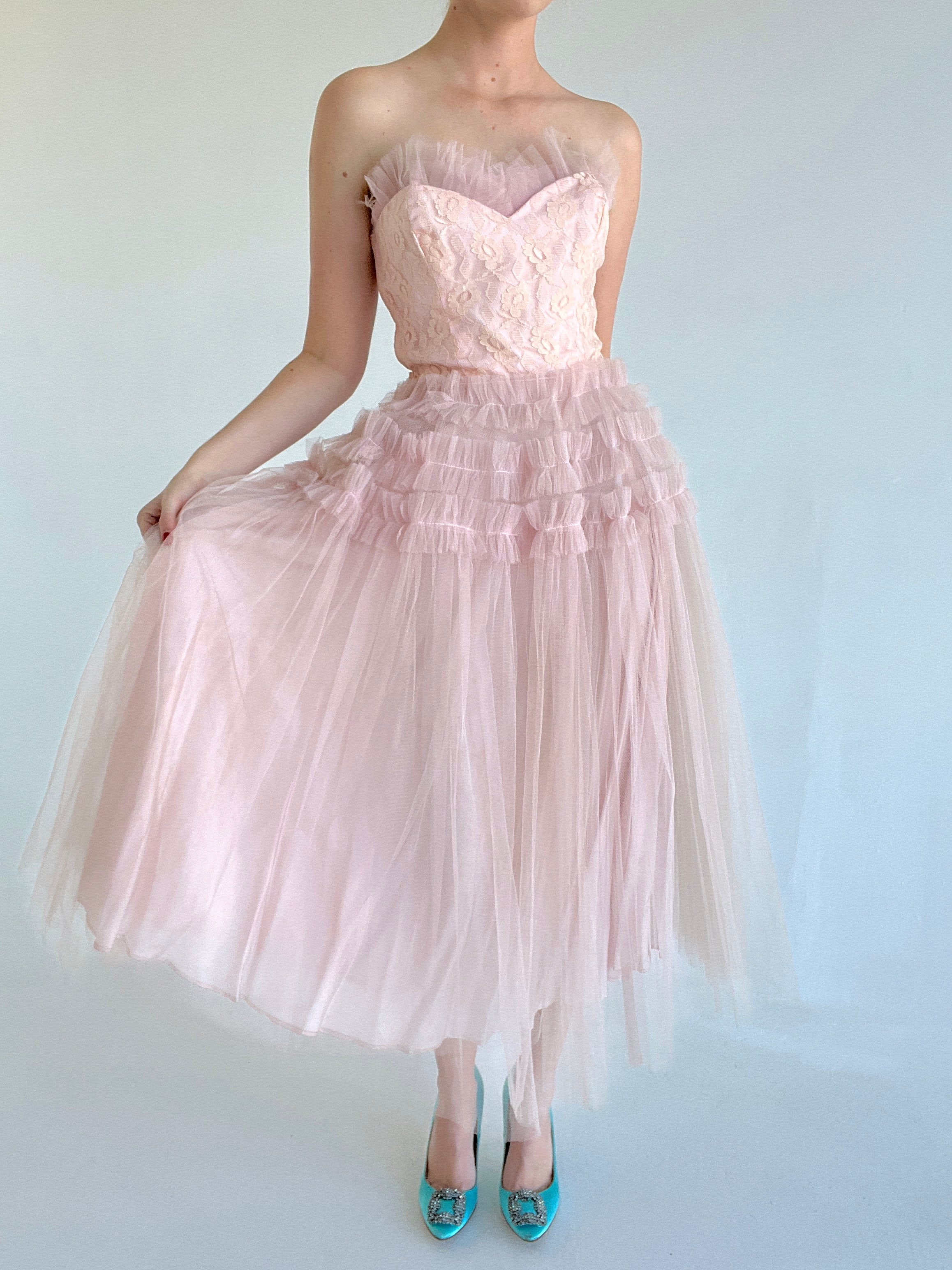 1950's Pink Tulle Strapless Party Dress Eveliina Vintage 1950's Pink Tulle Strapless Party Dress Eveliina Vintage