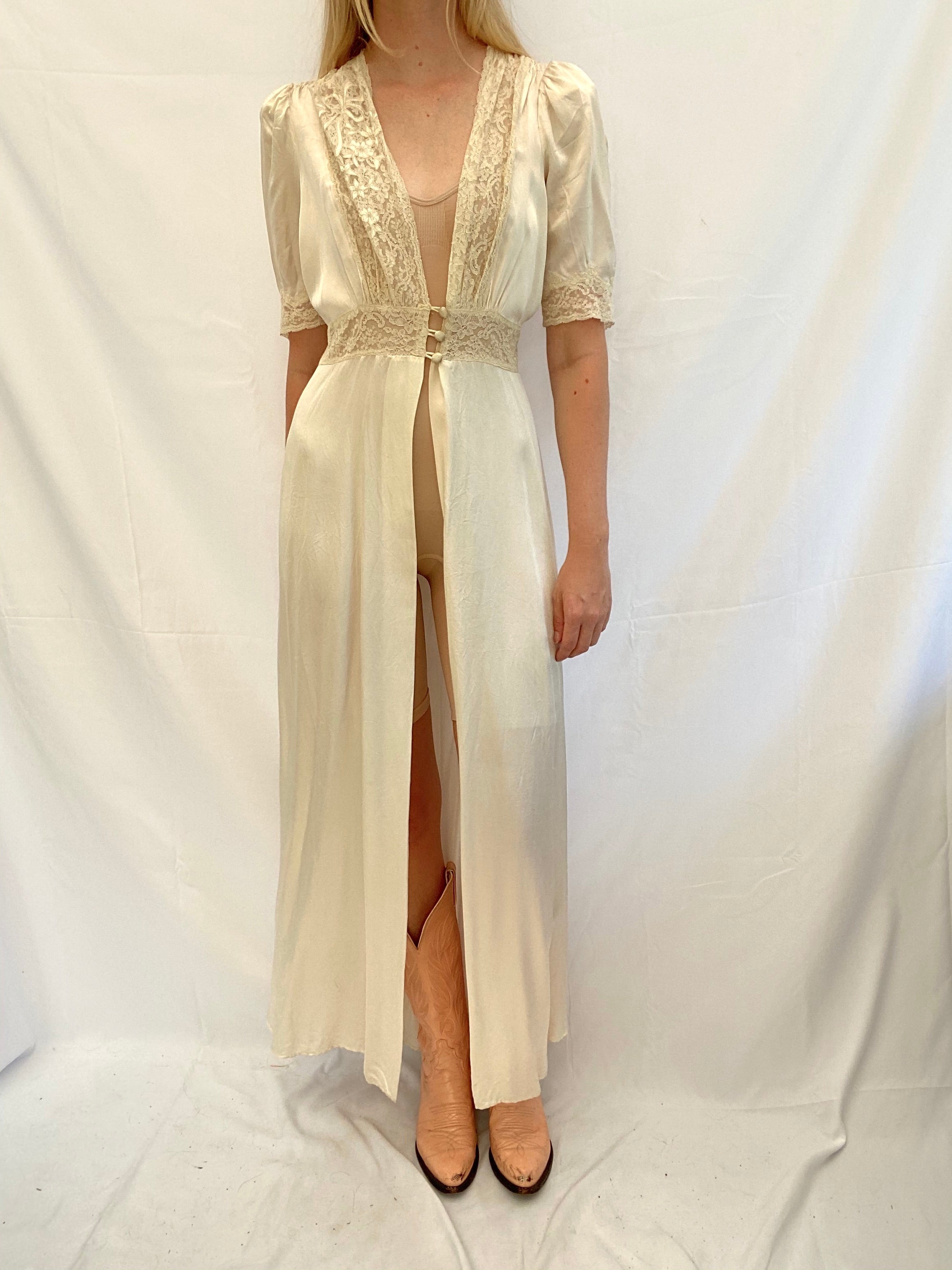 Dreamy Off White Silk and Lace Robe
