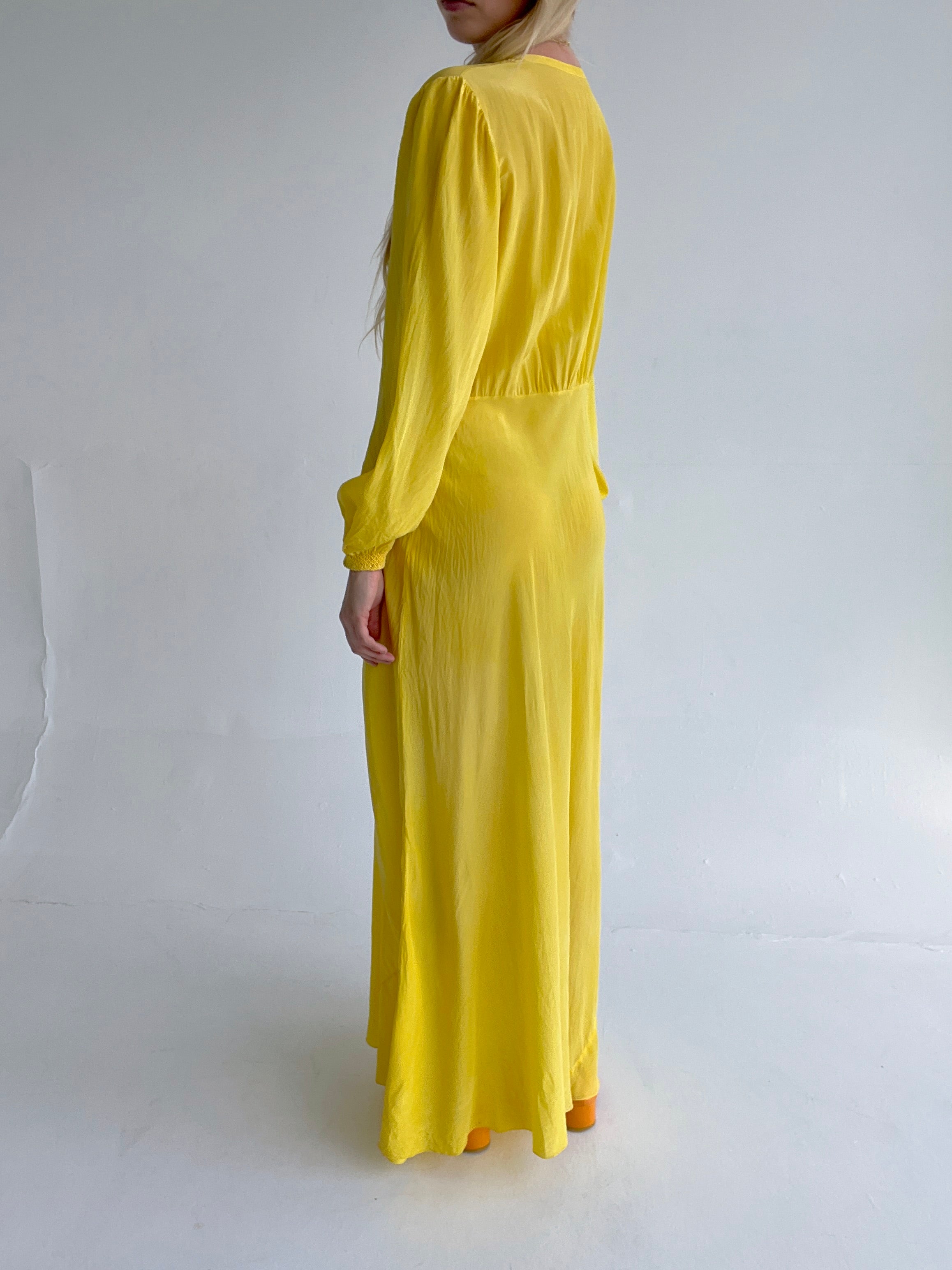 Hand Dyed Lemon Yellow Silk Long Sleeve Dress Eveliina Vintage Hand Dyed Lemon Yellow Silk Long Sleeve Dress Eveliina Vintage