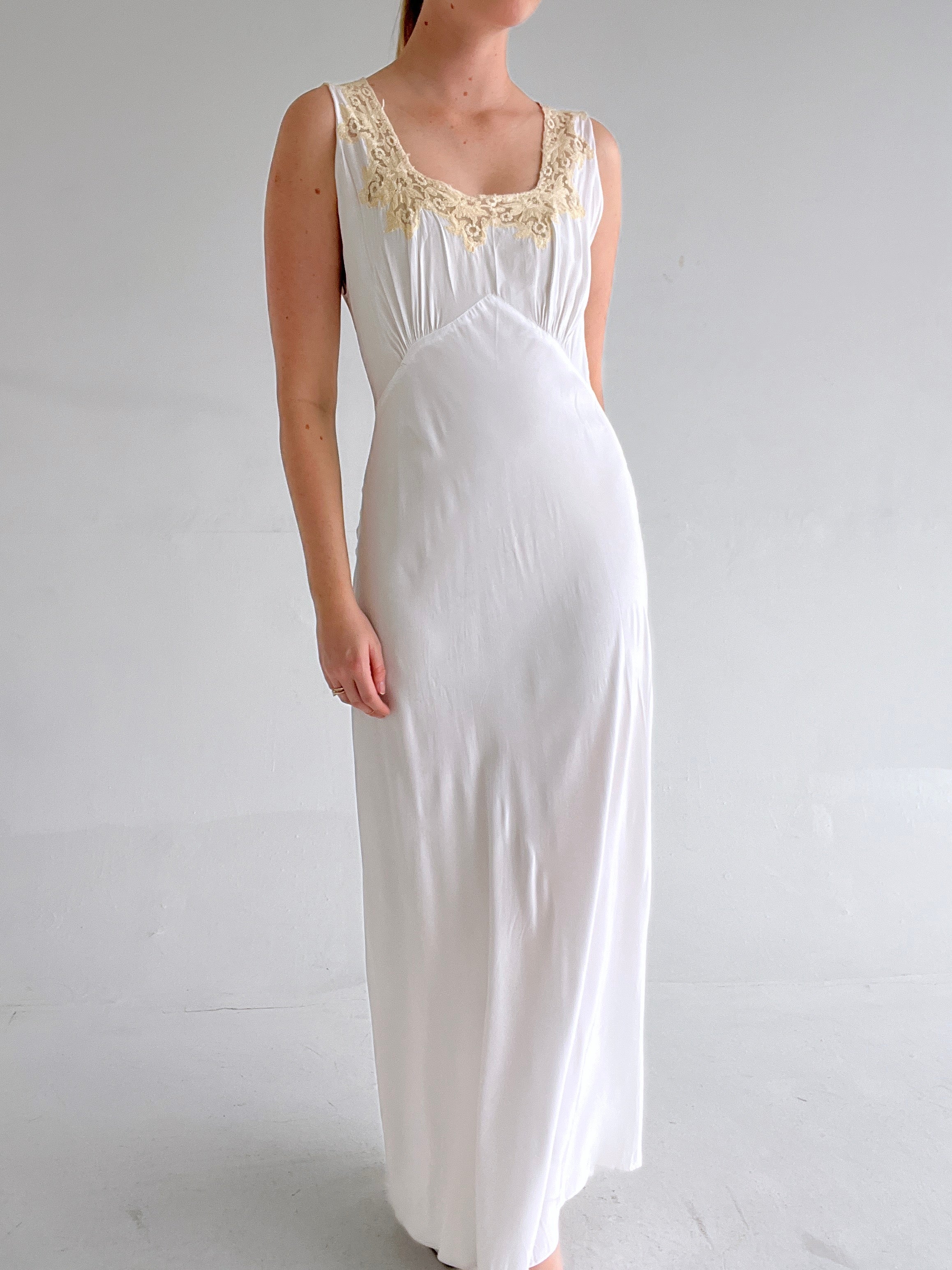 1940's Bridal White Slip Dress with Cream Lace – Eveliina Vintage