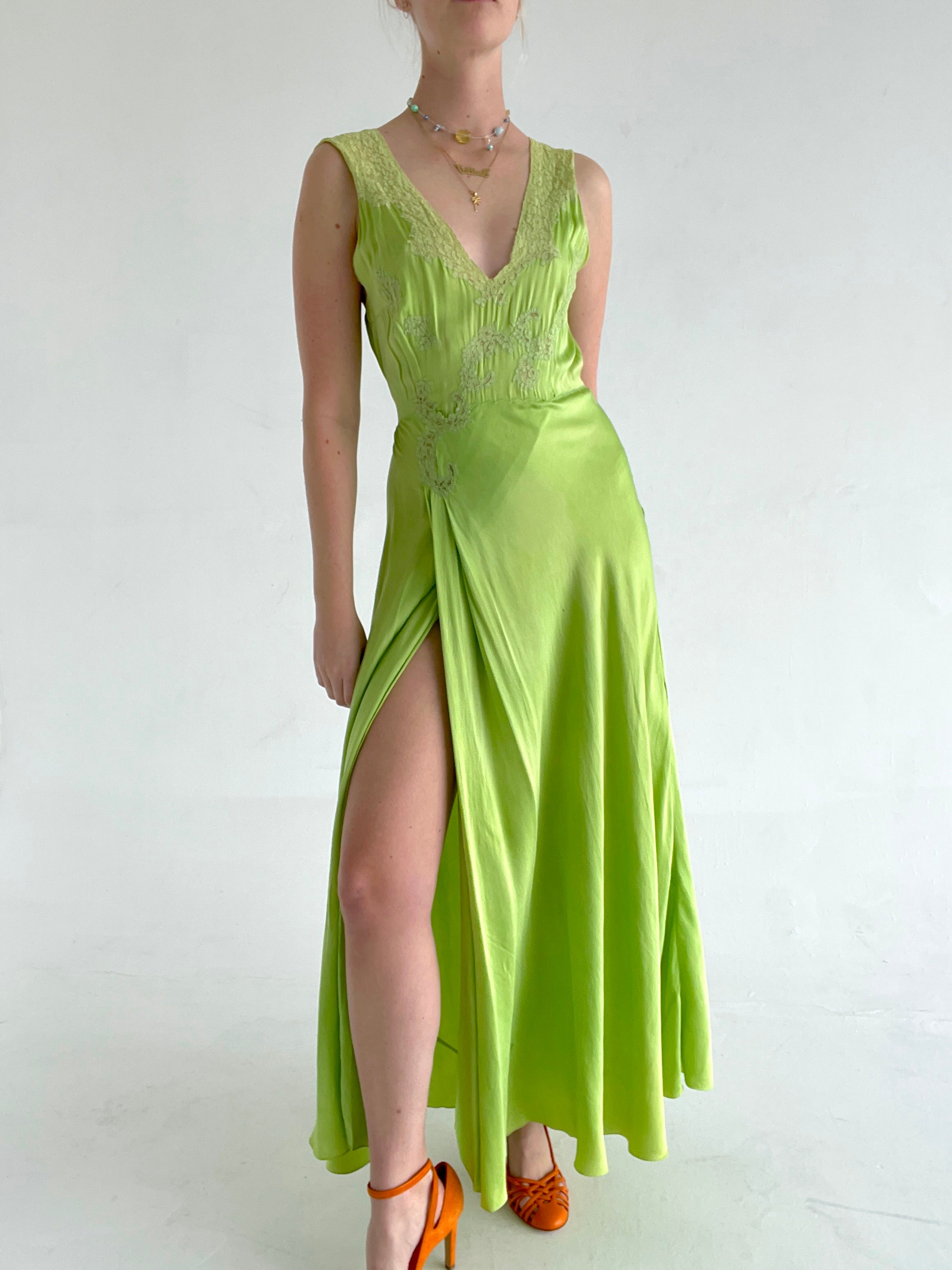 Hand Dyed Green Apple Silk Dress Eveliina Vintage Hand Dyed Green Apple Silk Dress Eveliina Vintage