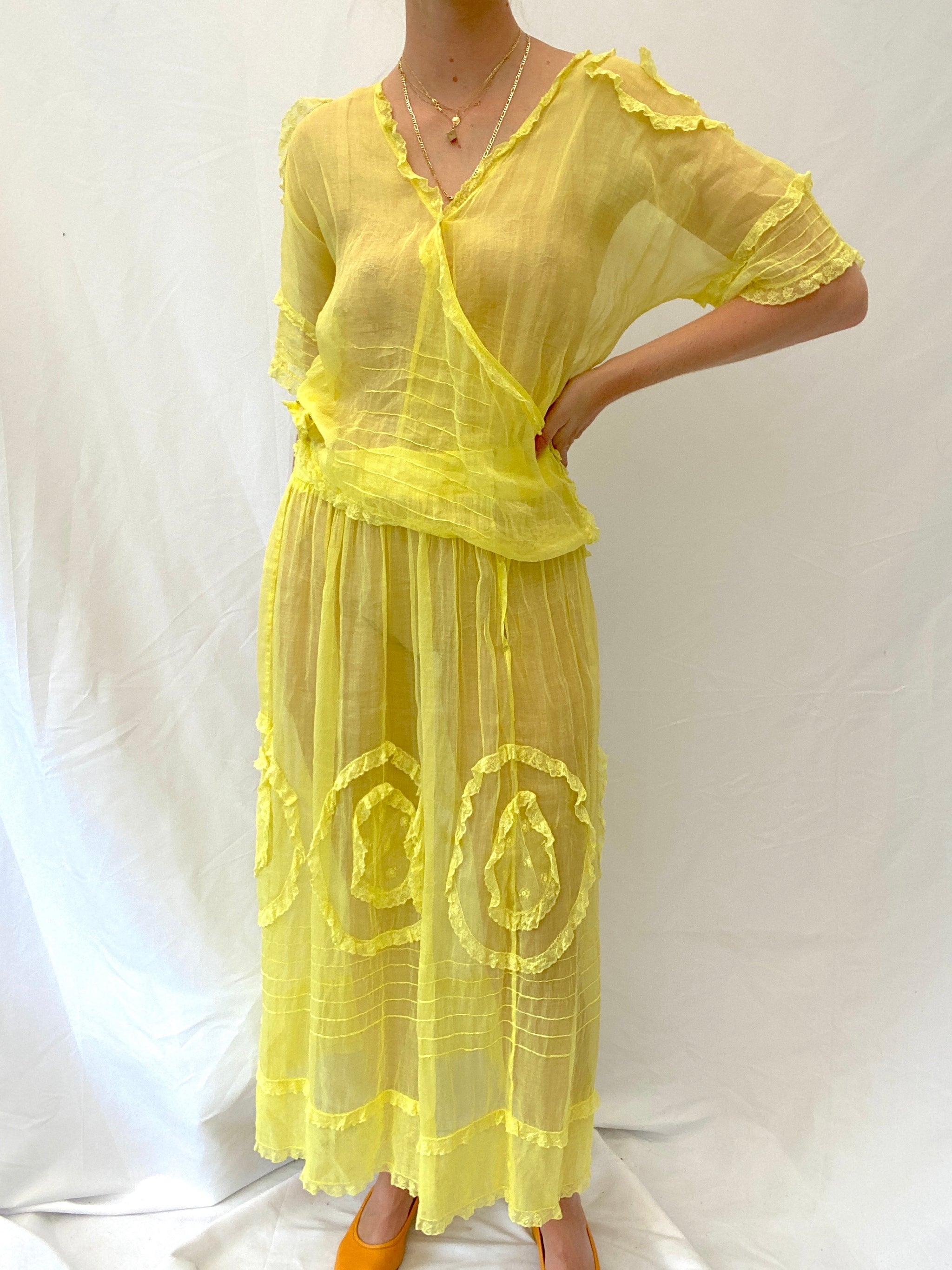 Hand Dyed Yellow Edwardian Organza Dress – Eveliina Vintage