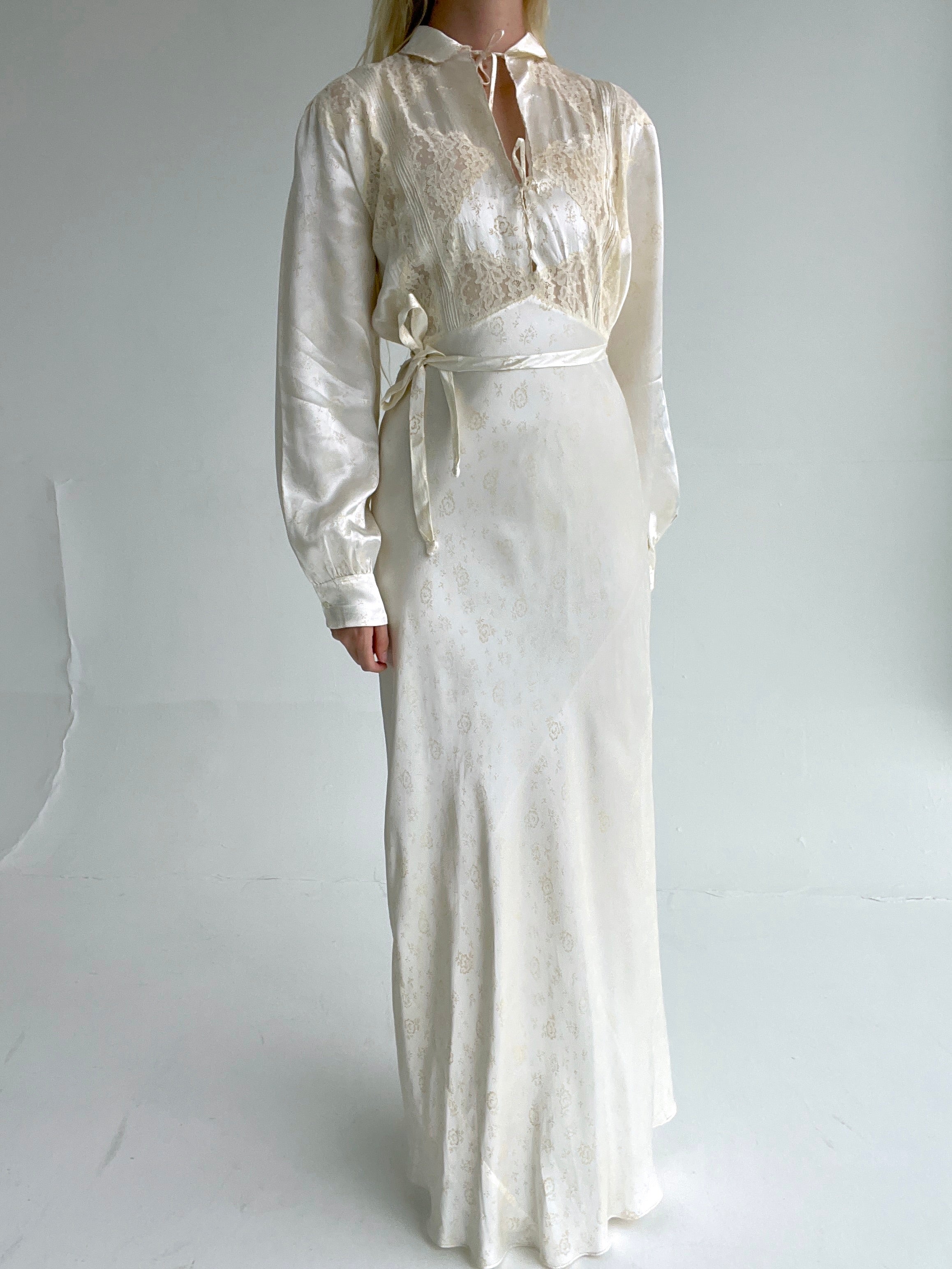 1930's Long Sleeve Floral Print Cream Silk Dress 1930's Long Sleeve Floral Print Cream Silk Dress