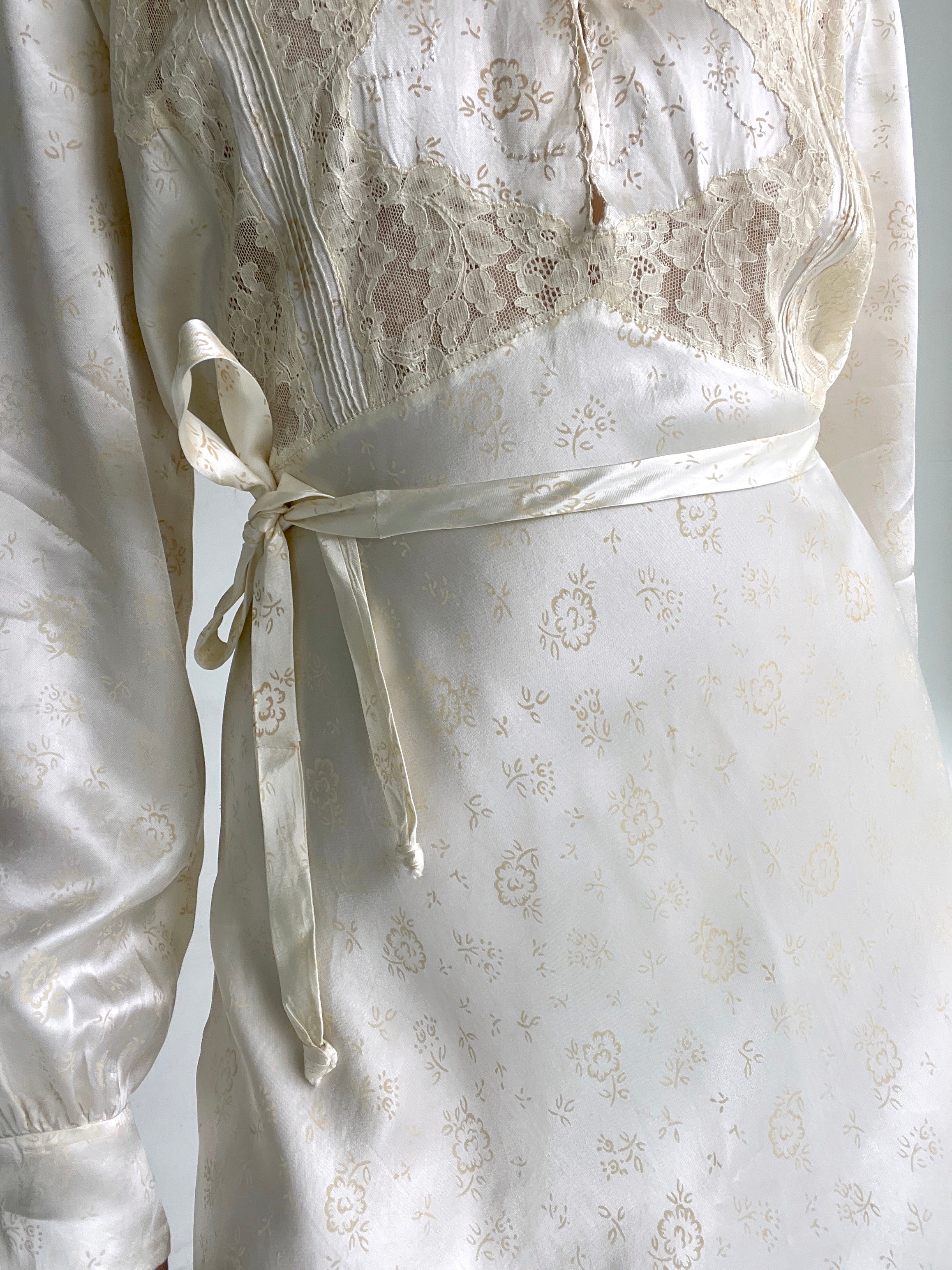 1930's Long Sleeve Floral Print Cream Silk Dress